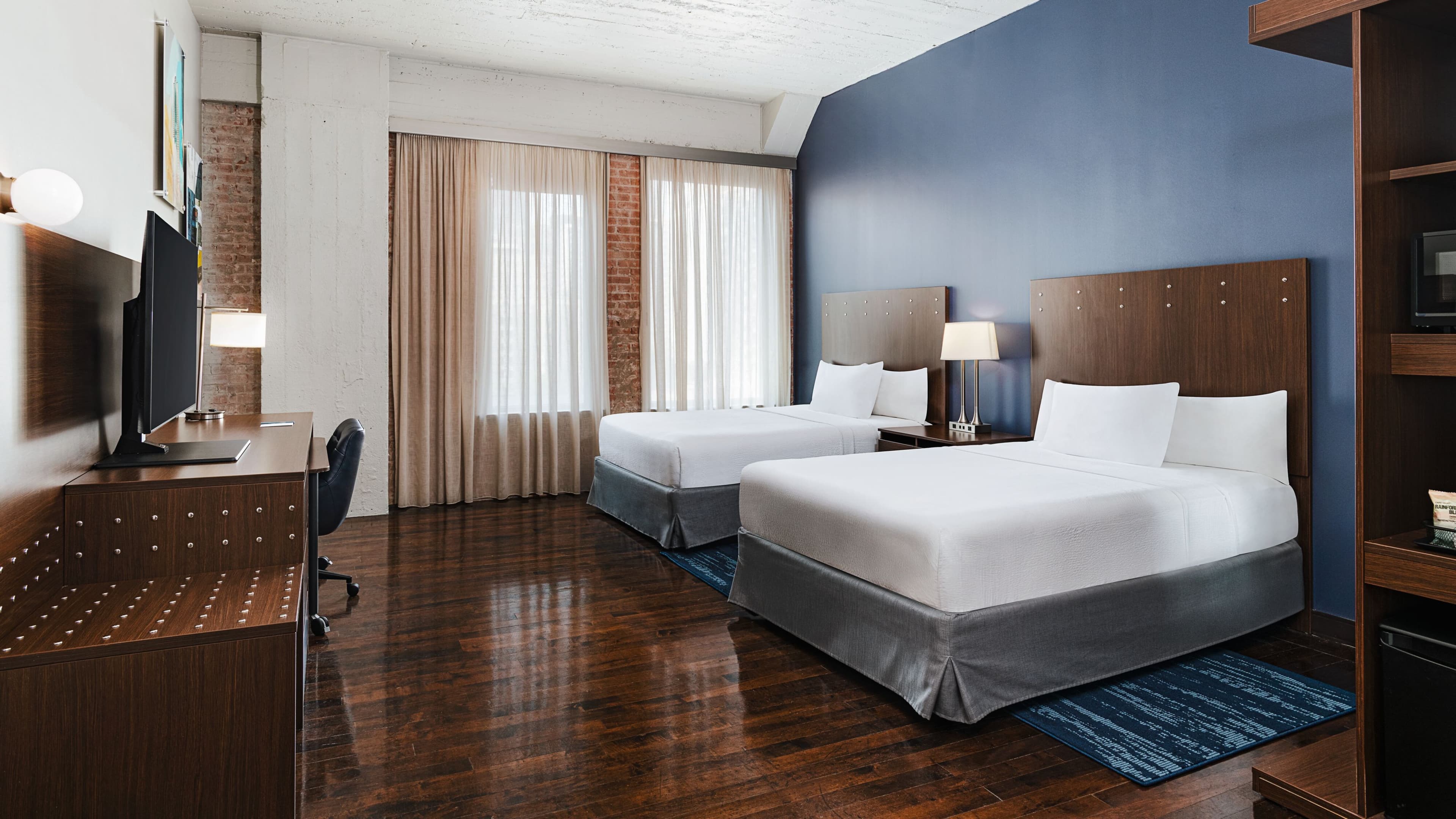 Fairfield Inn & Suites Dallas Downtown — 15