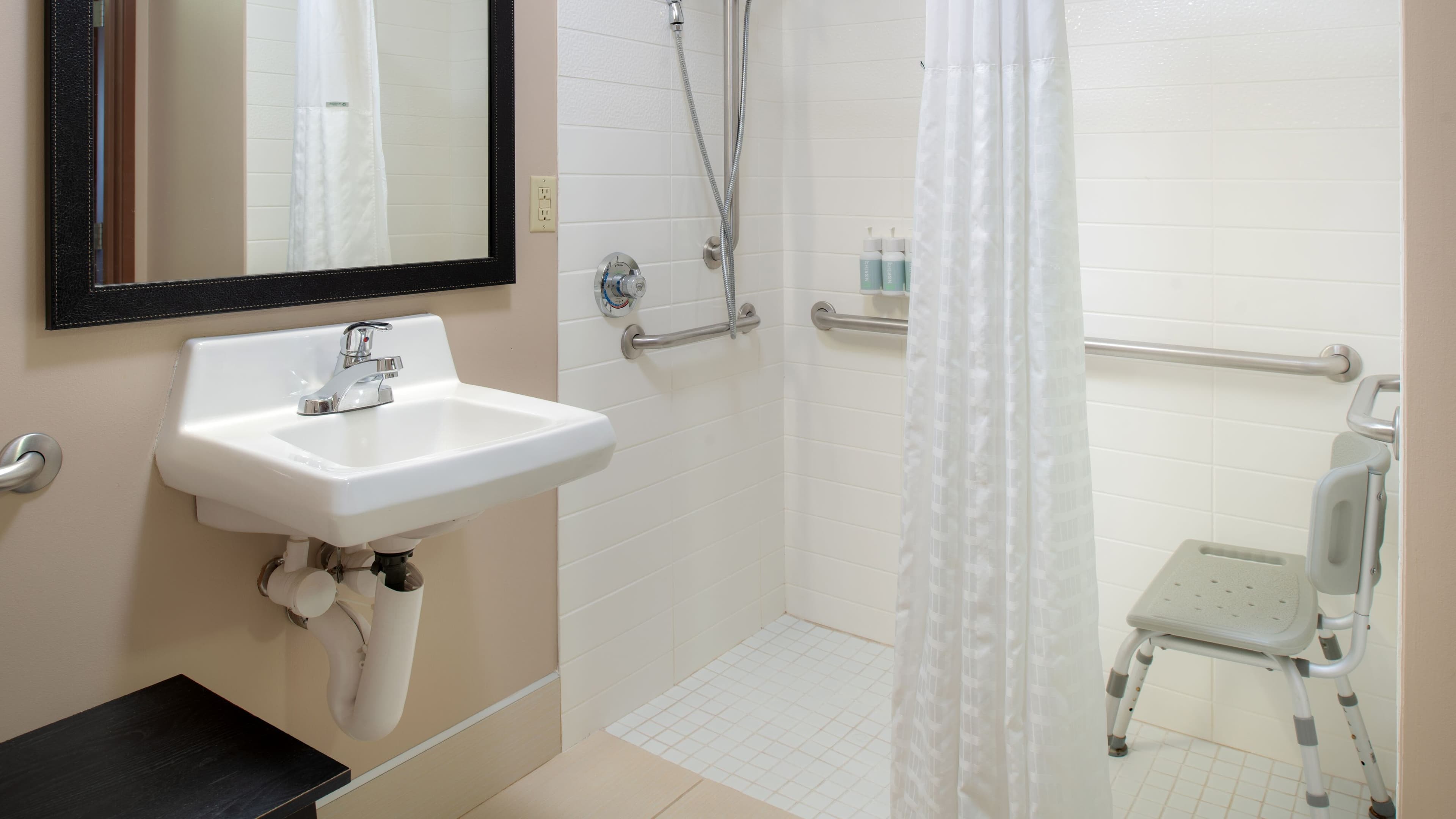 Fairfield Inn & Suites Dayton Troy — 15