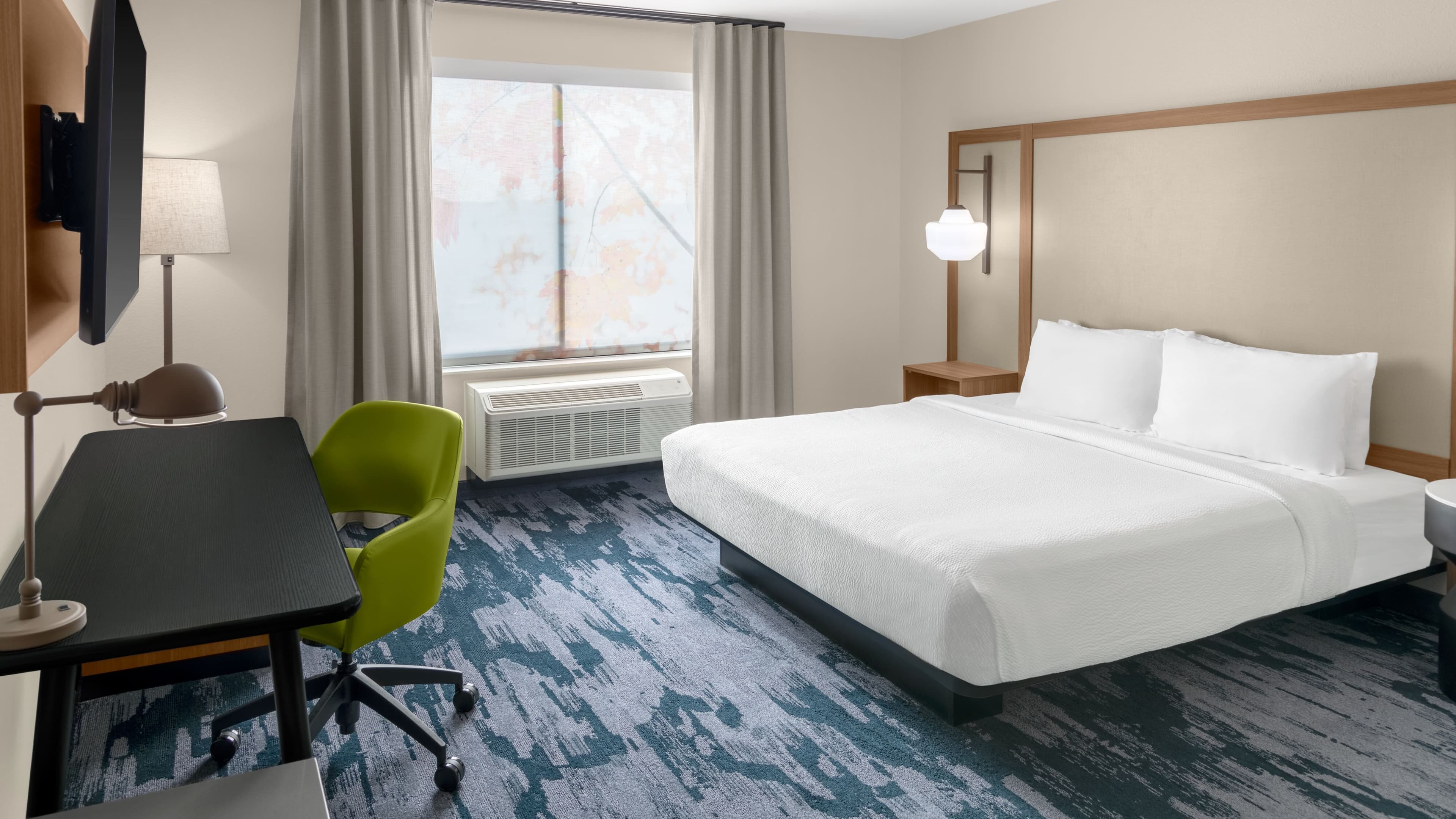 Fairfield Inn & Suites Norwalk - Image 2