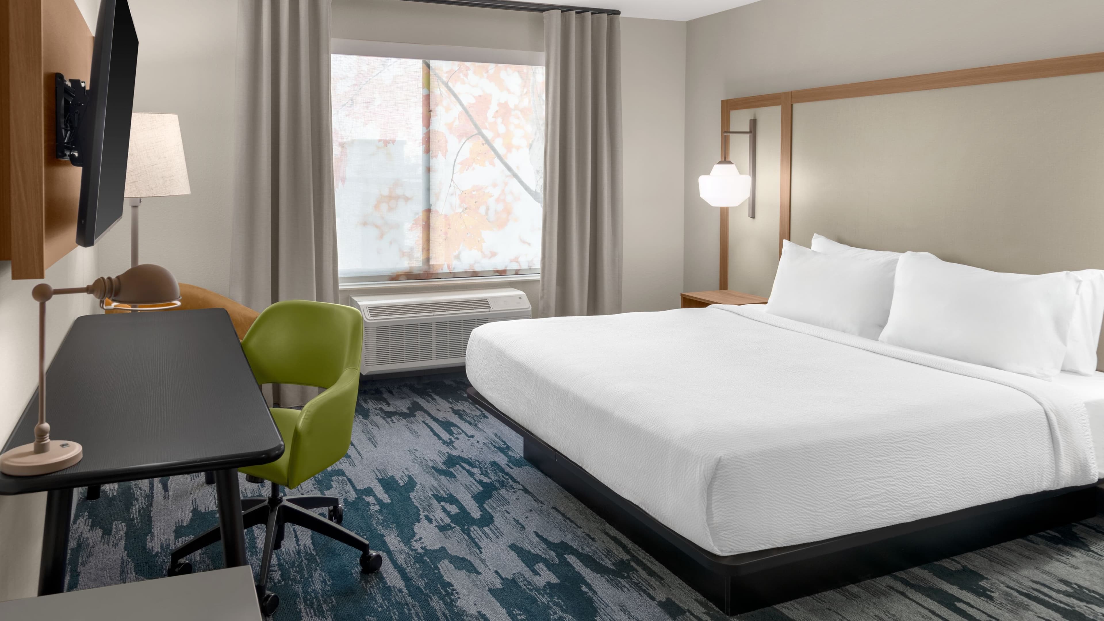 Fairfield Inn & Suites Norwalk - Image 3