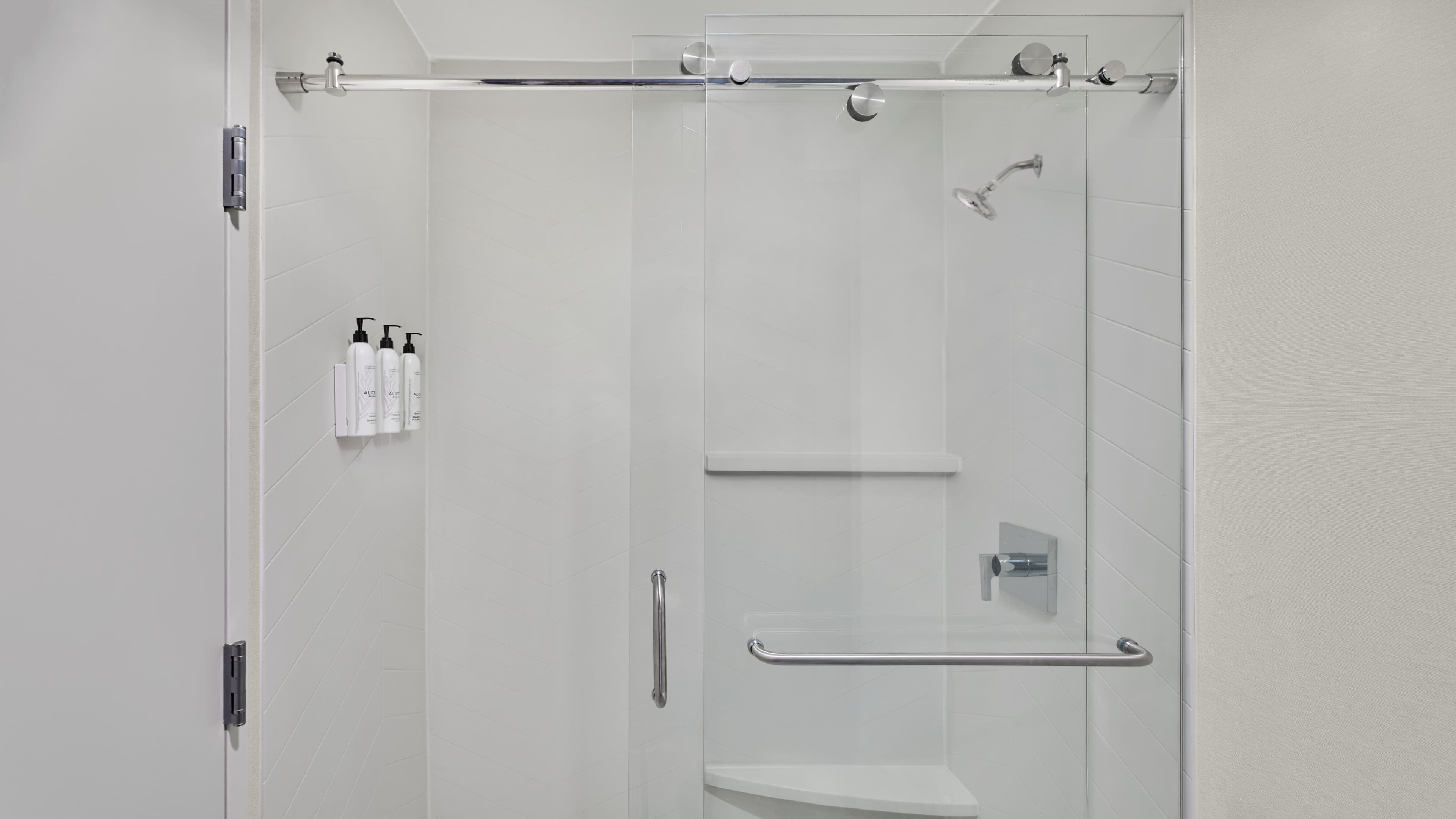 Fairfield Inn & Suites Detroit Farmington Hills — 10