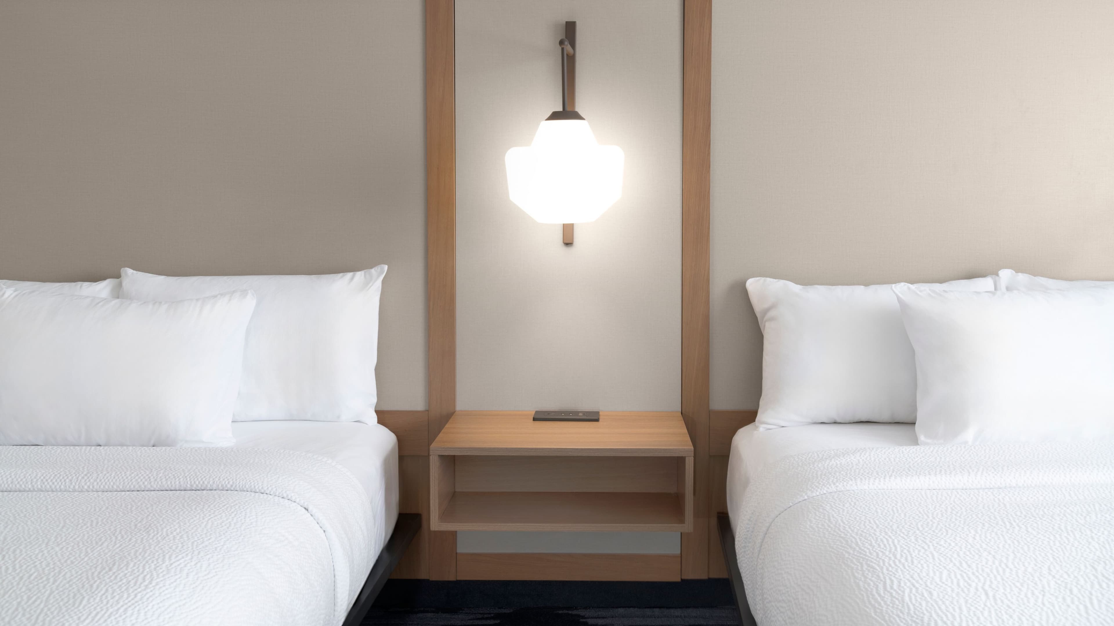 Fairfield Inn & Suites Detroit Taylor — 9