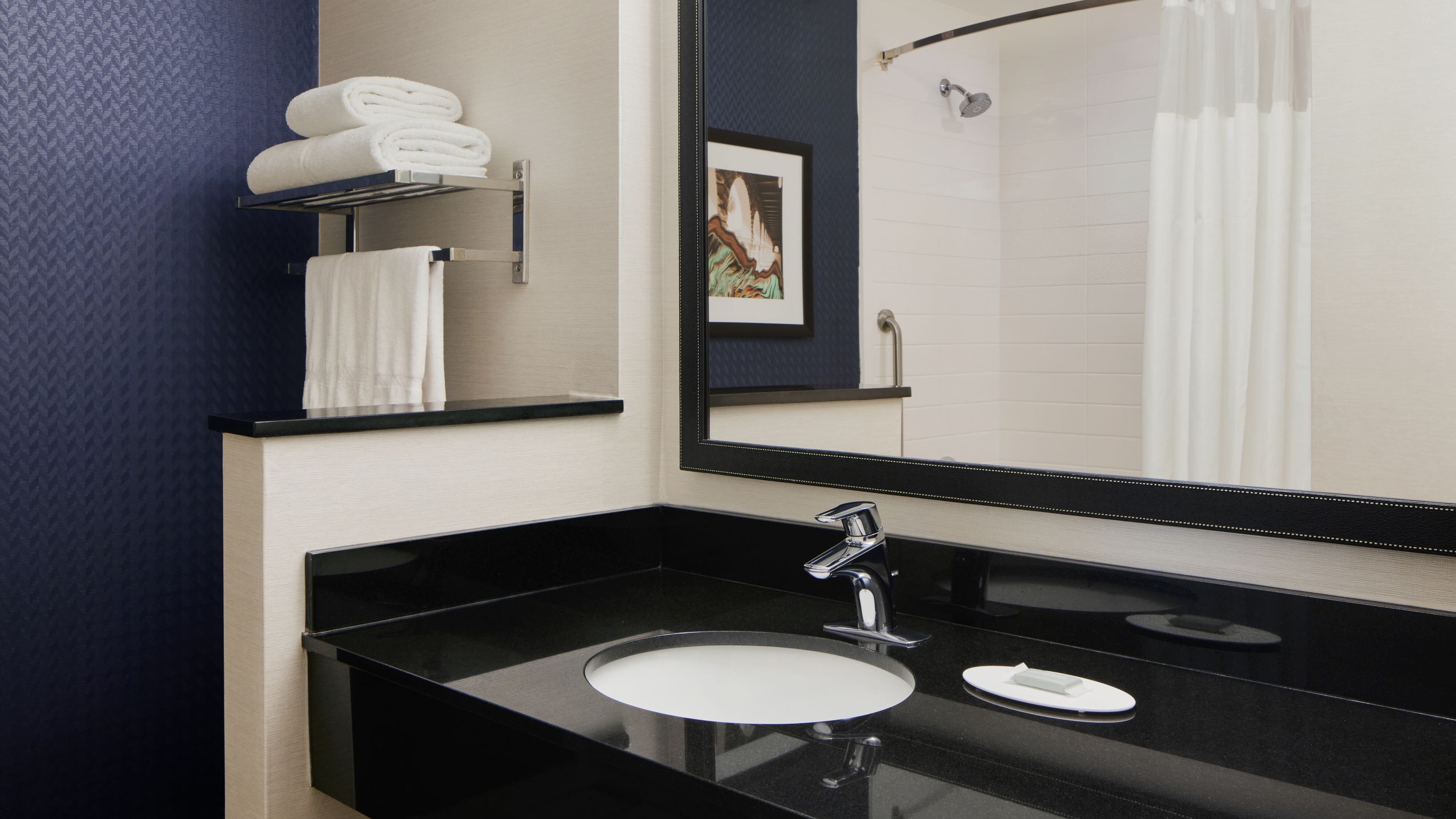 Fairfield Inn & Suites El Paso Airport — 8