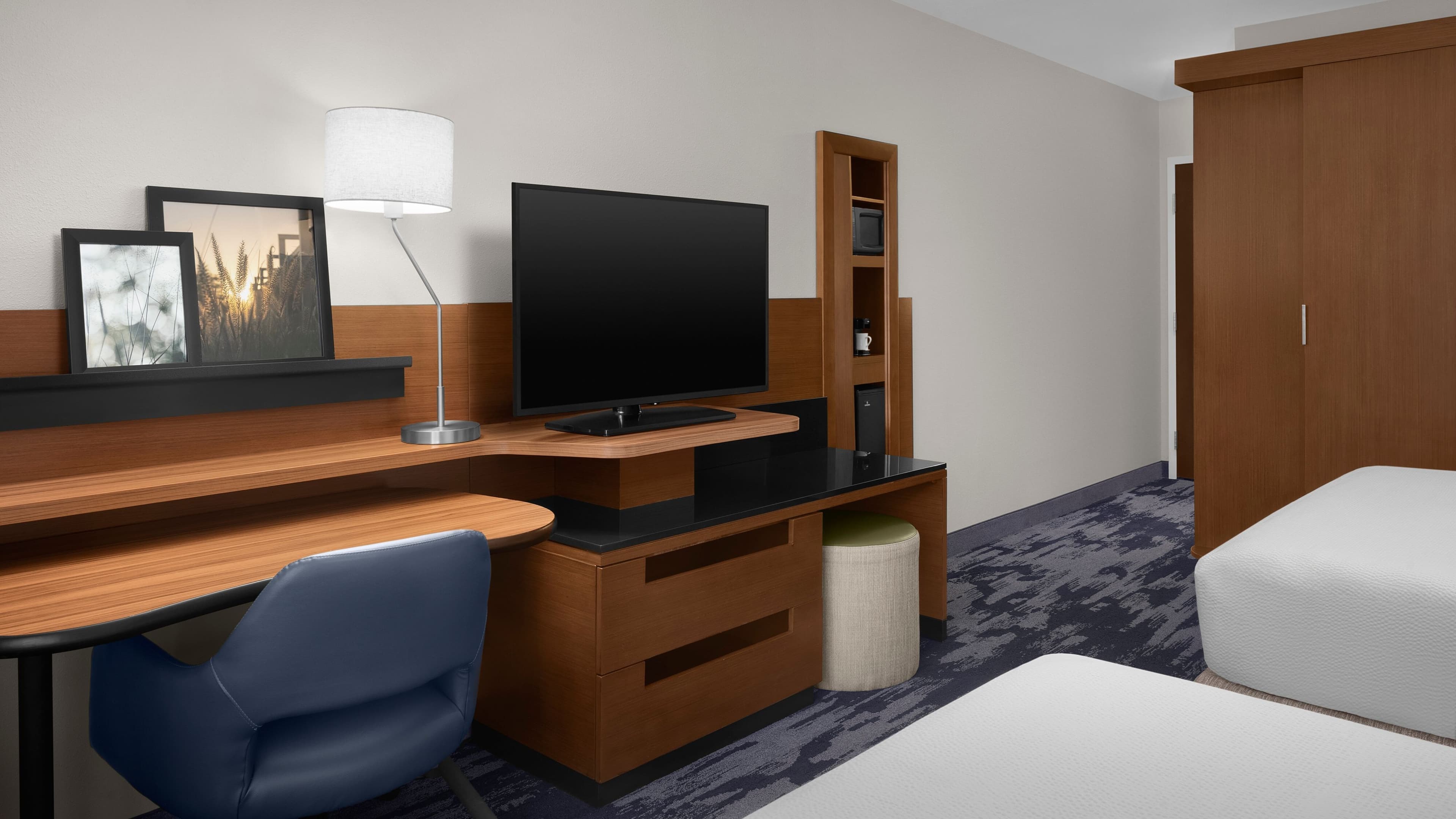Fairfield Inn & Suites Fayetteville North — 13