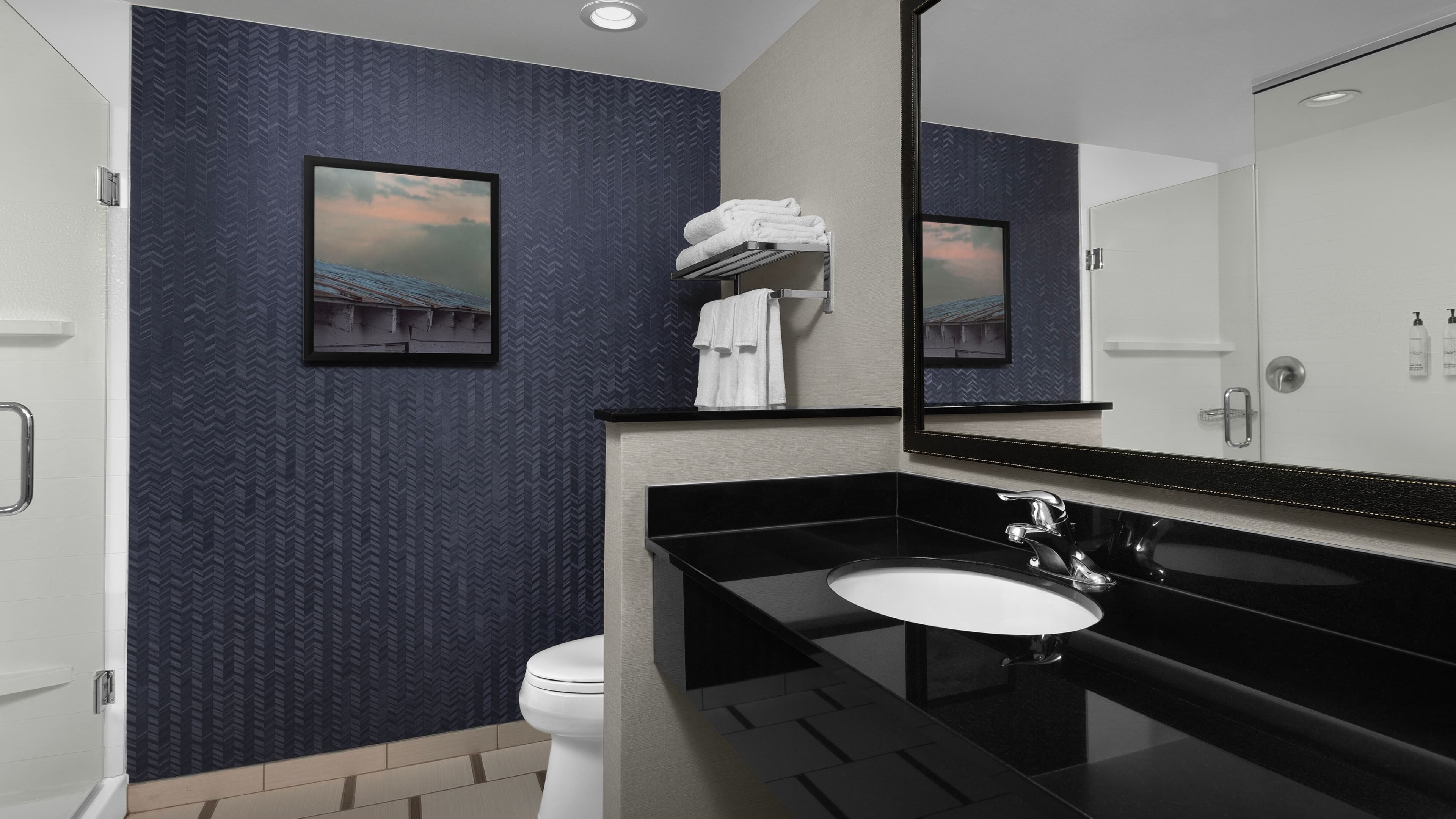 Fairfield Inn & Suites Fayetteville North — 6