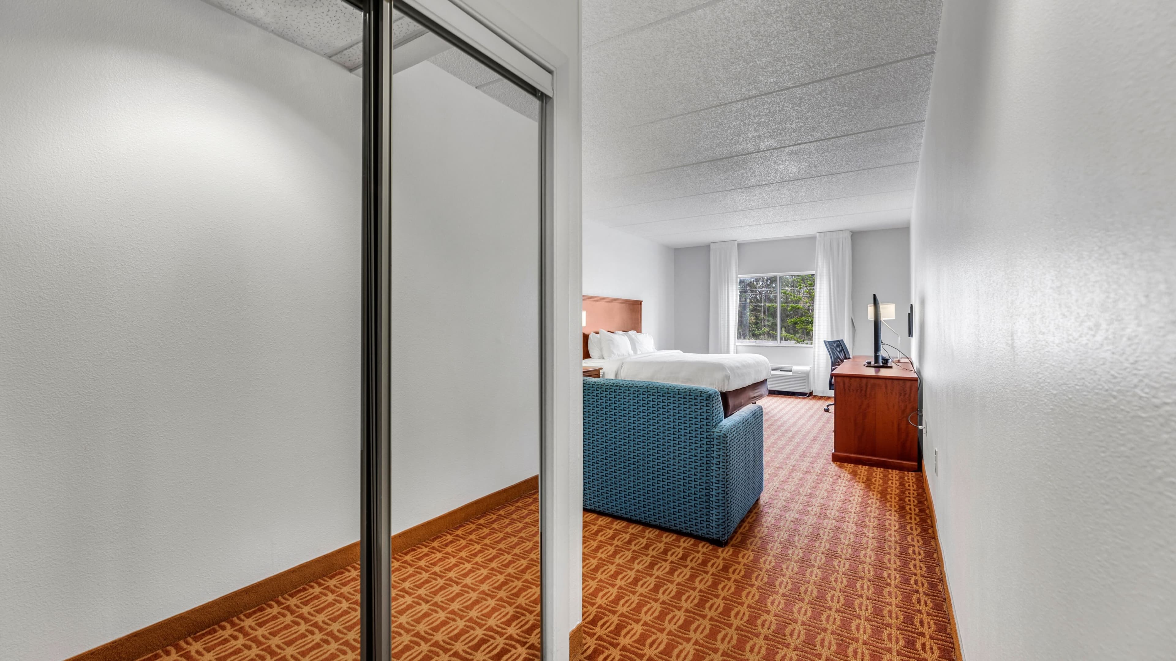 Larger Guest room - Image 5