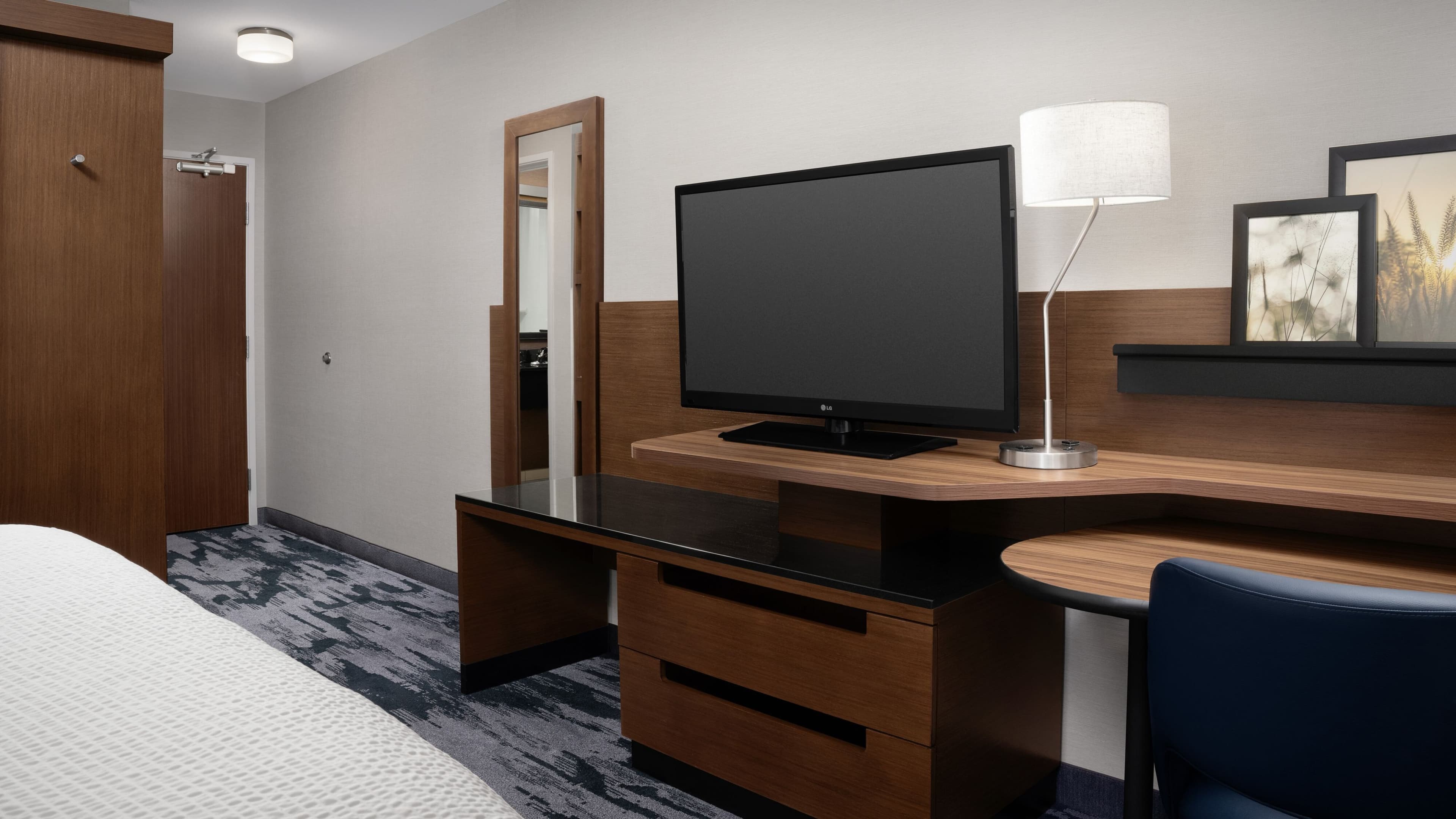 Fairfield Inn & Suites Sioux Falls Airport - Image 5