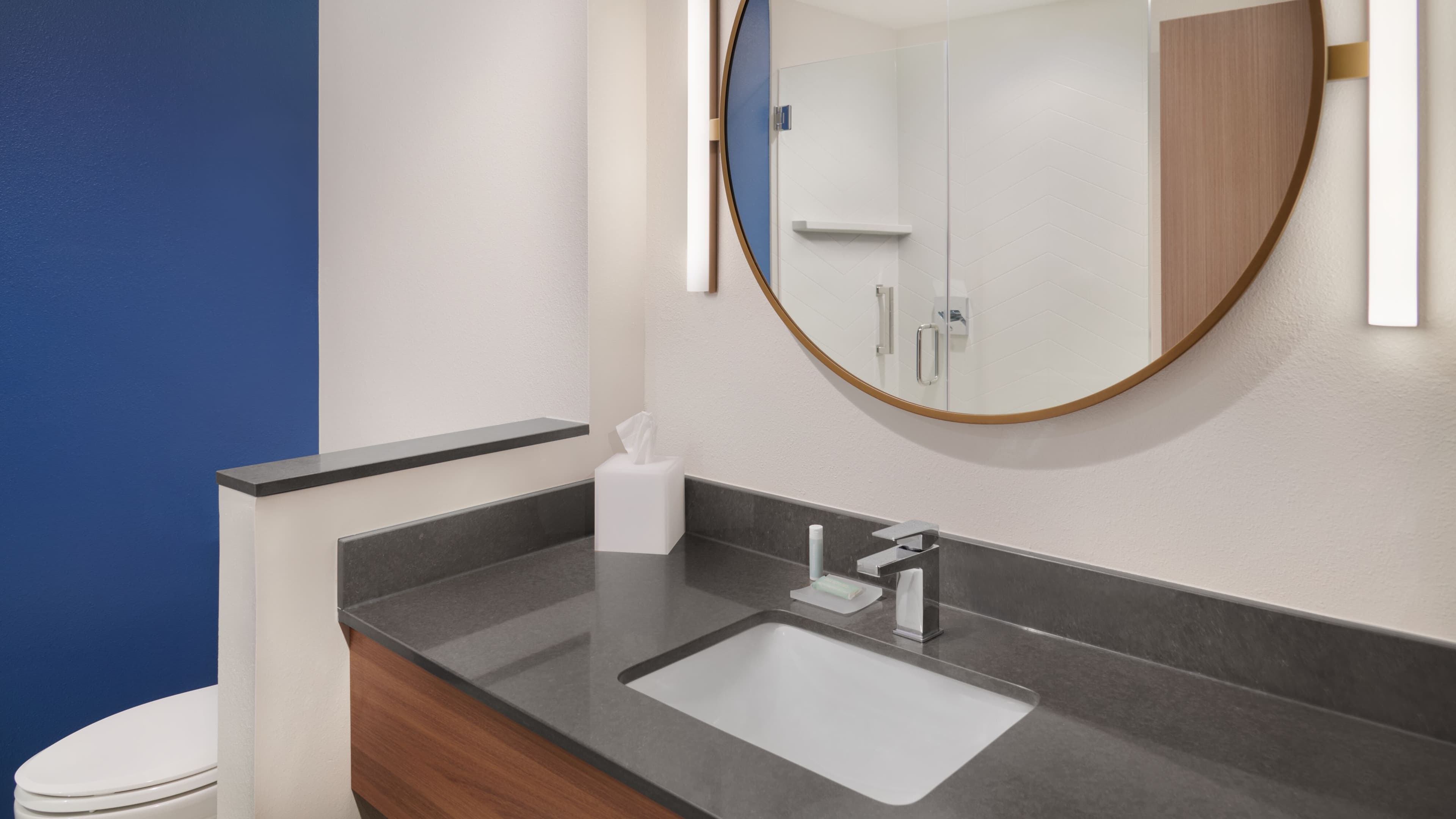 Fairfield Inn & Suites Columbus - Image 5