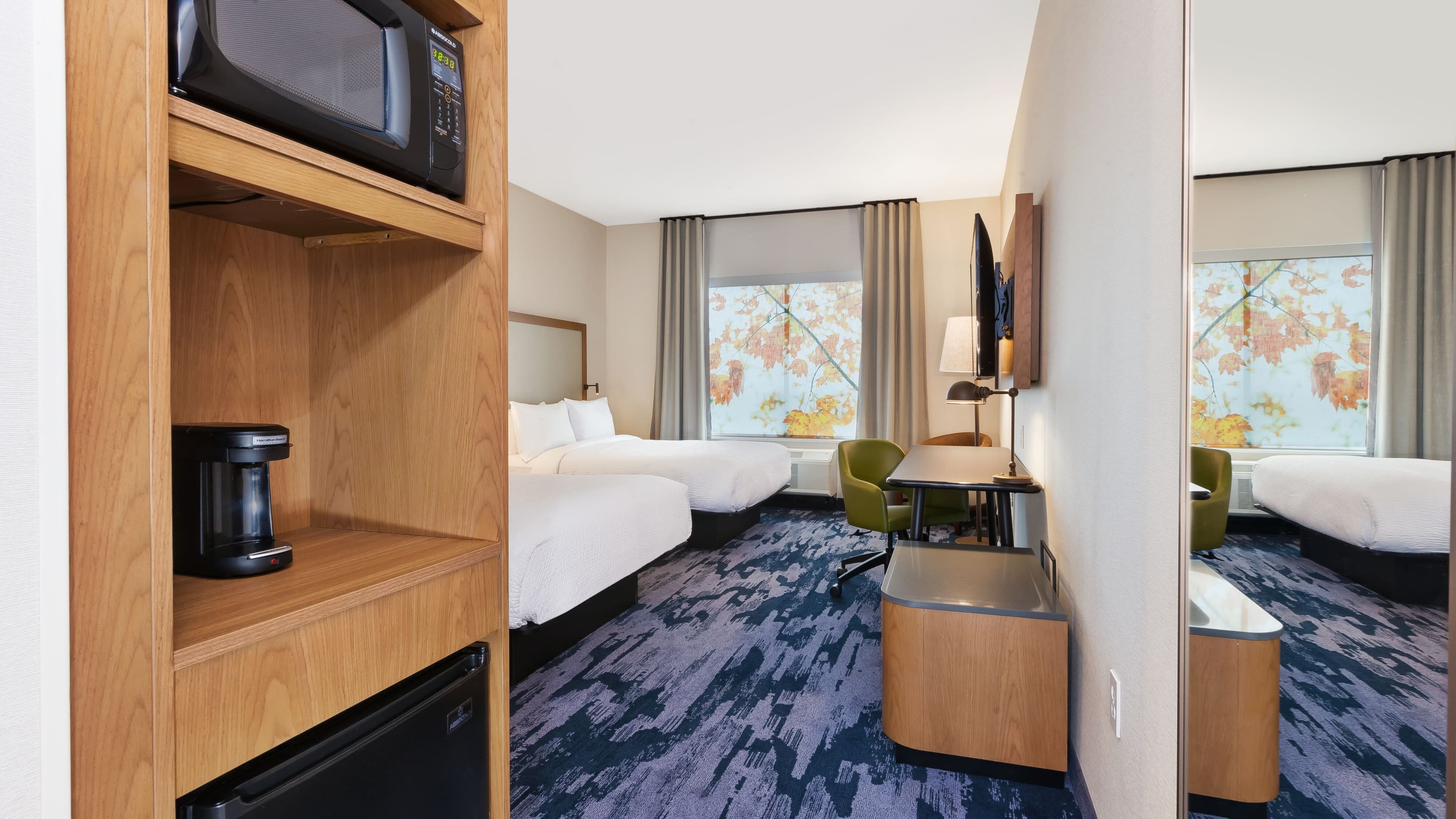 Fairfield Inn & Suites Grand Rapids North - Image 4