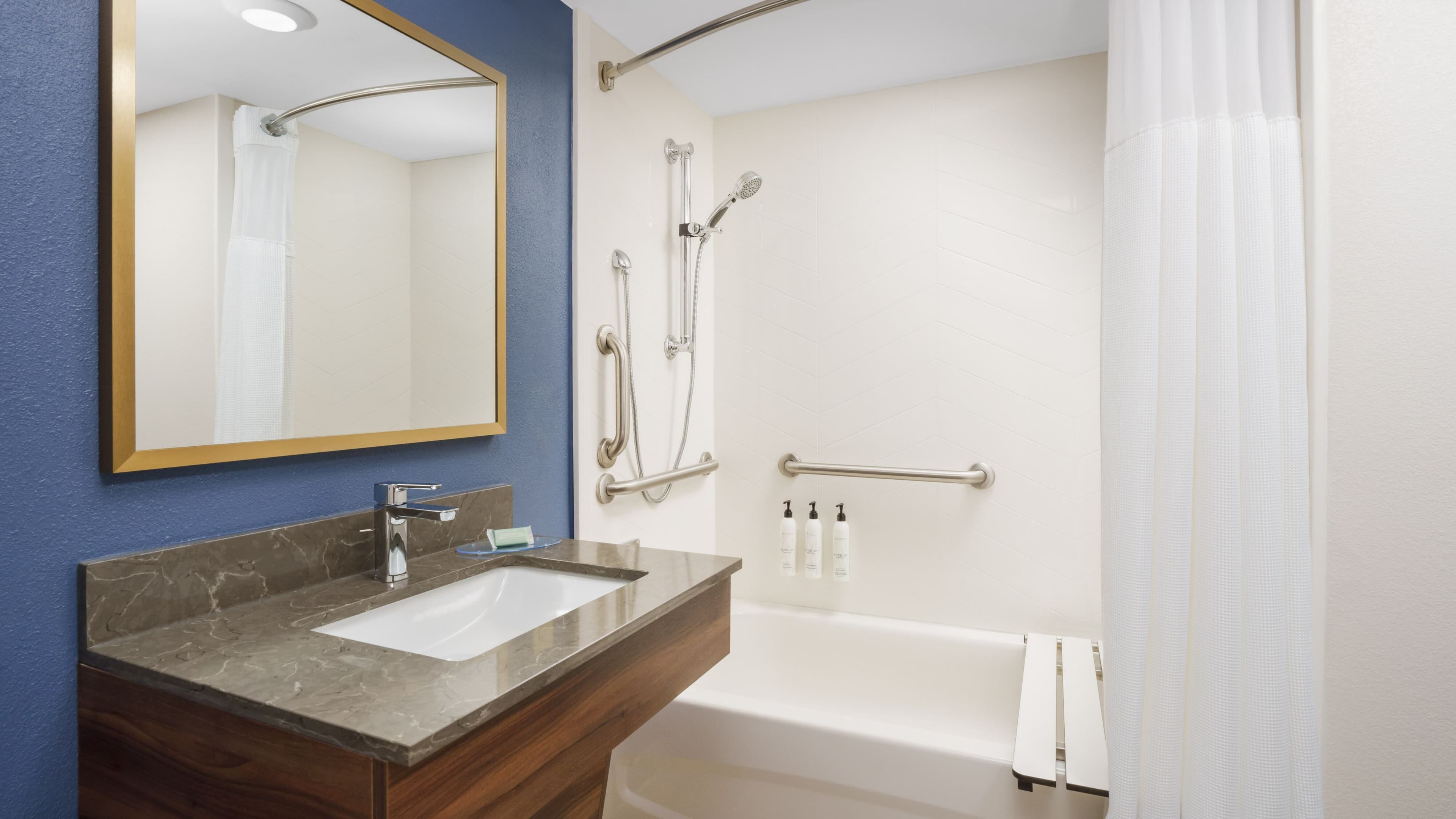 Fairfield Inn & Suites Harrisburg Hershey — 14