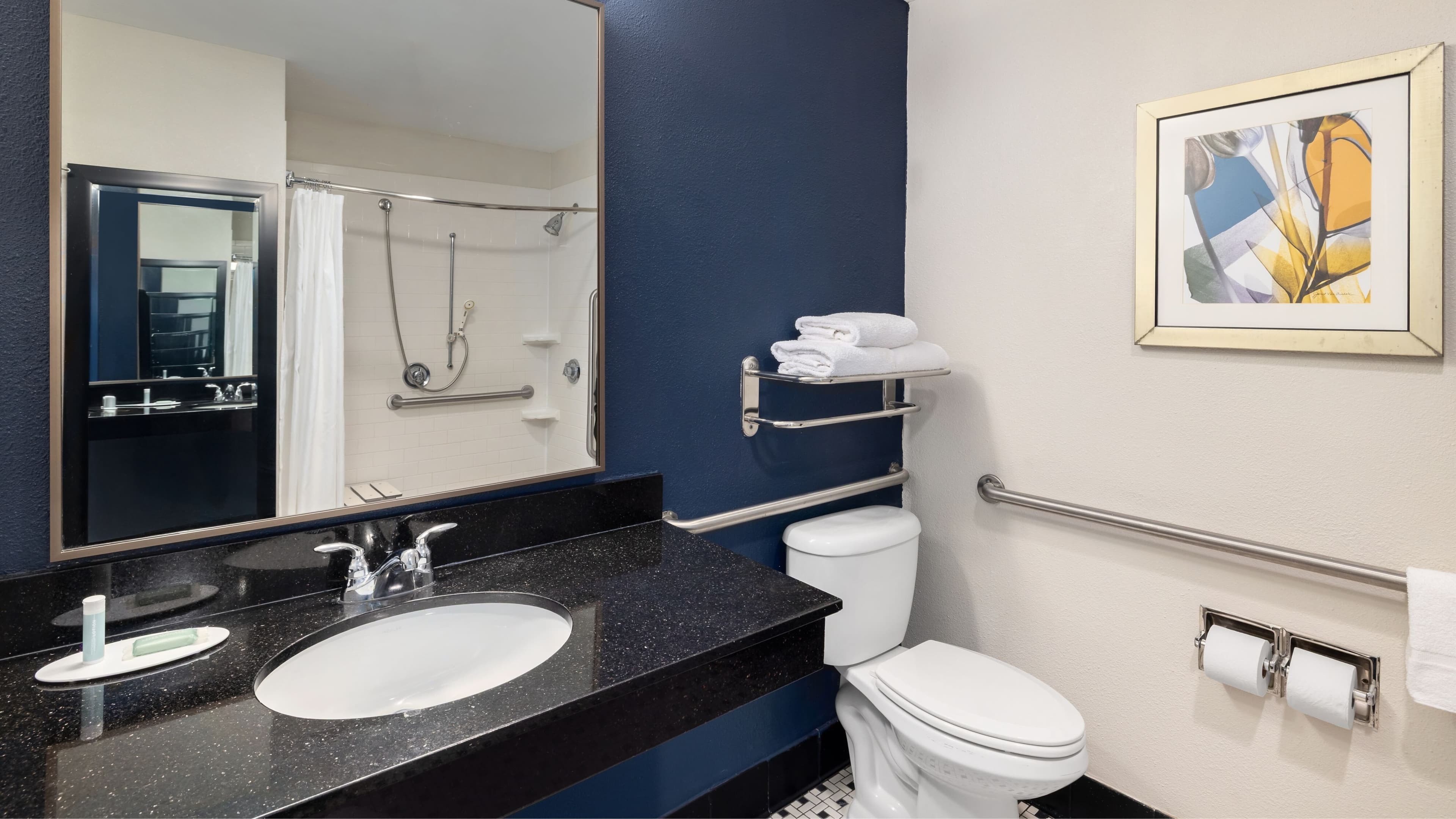 Fairfield Inn & Suites Hattiesburg — 8