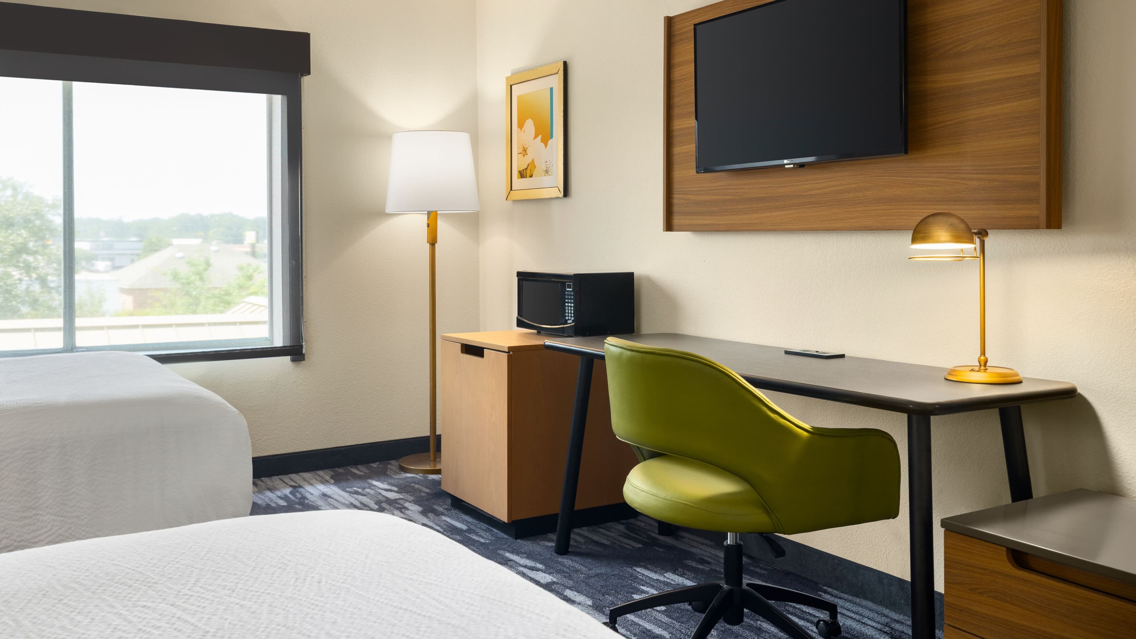 Fairfield Inn & Suites Hattiesburg - Image 3