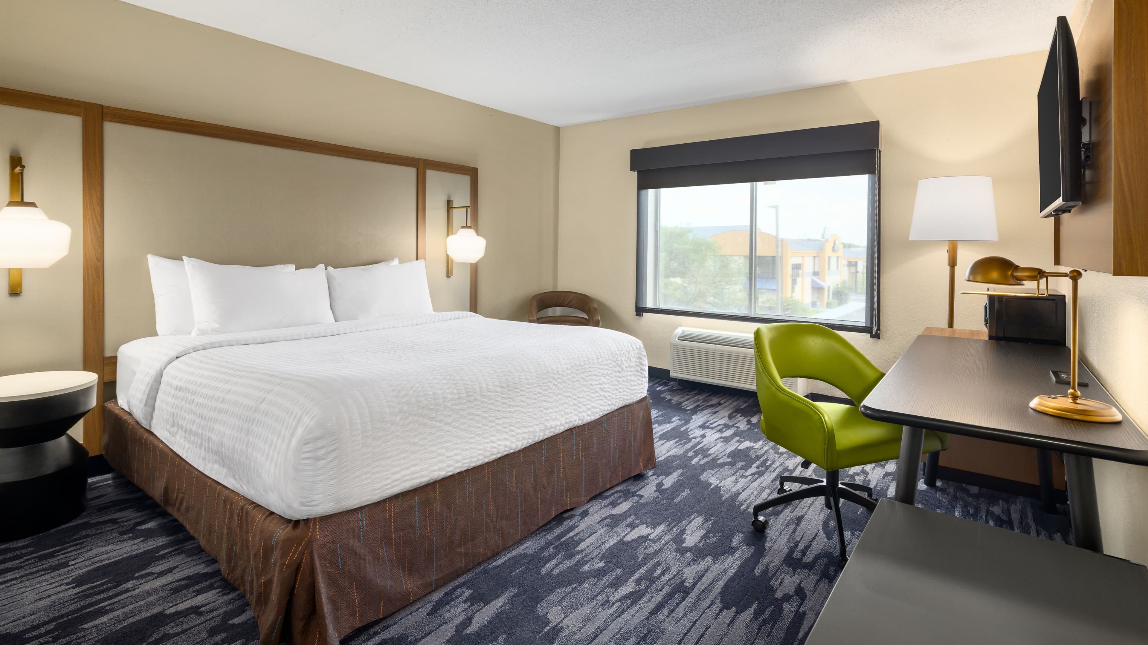 Fairfield Inn & Suites Hattiesburg — 14