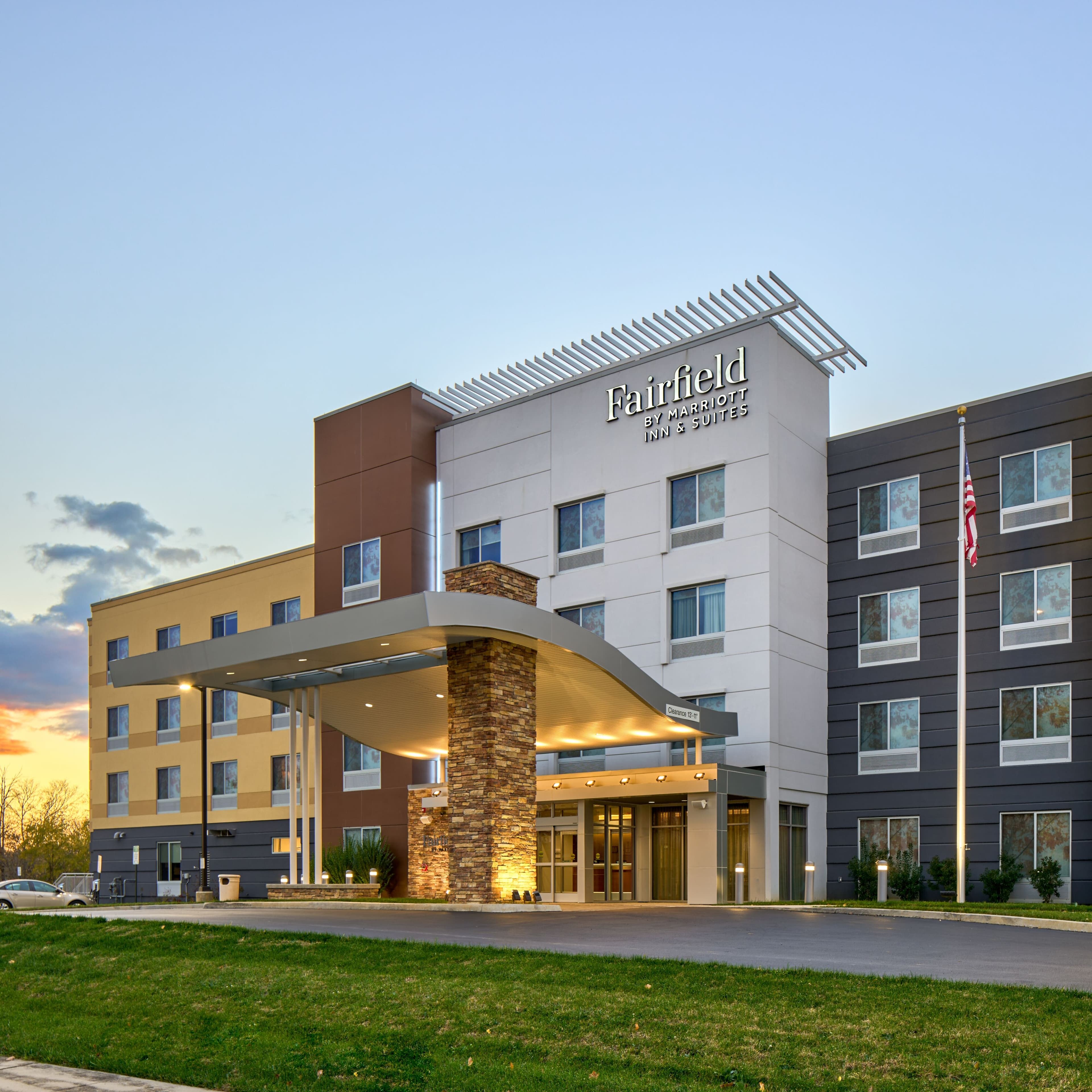 Fairfield Inn & Suites Hagerstown - Image 1
