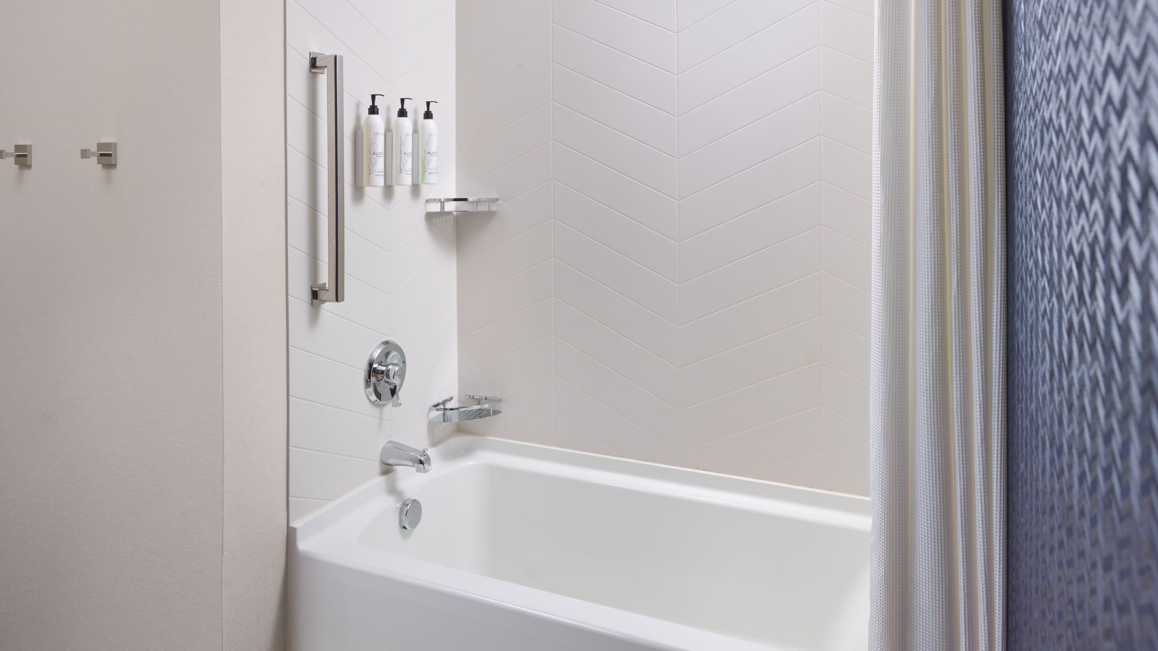 Fairfield Inn & Suites Decatur — 7