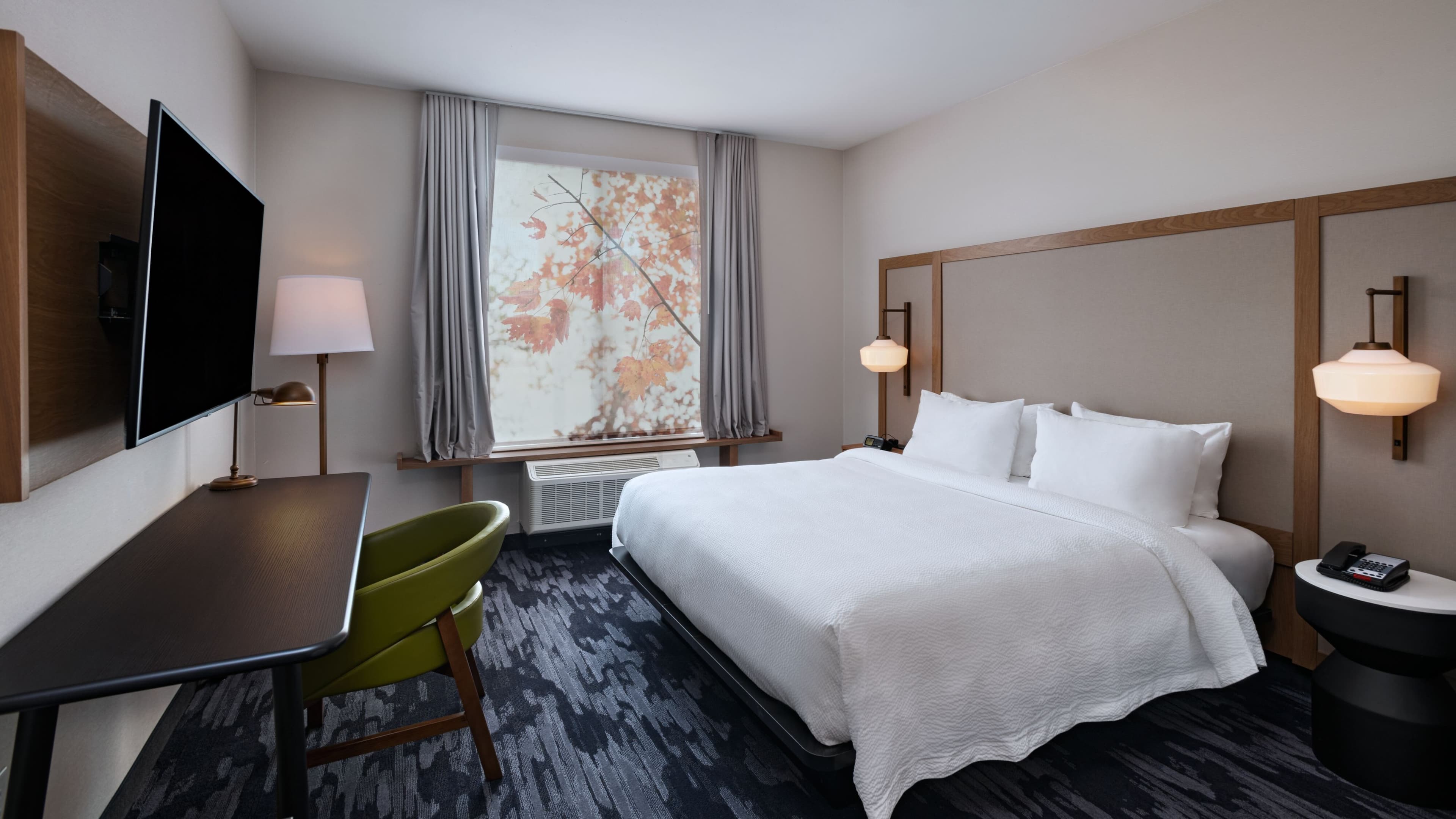 Fairfield Inn & Suites Waller - Image 2