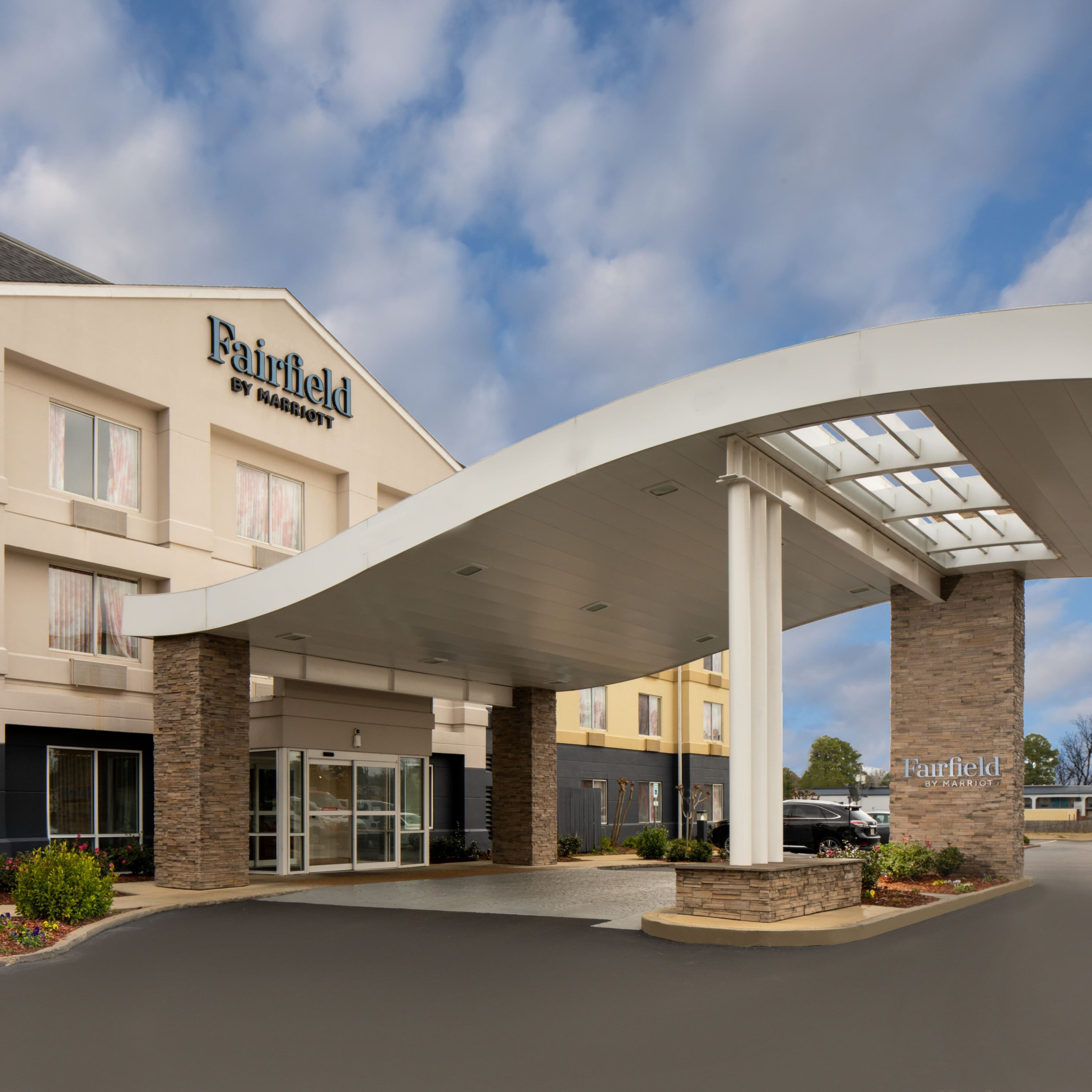 Fairfield Inn & Suites Jackson Airport - Image 1