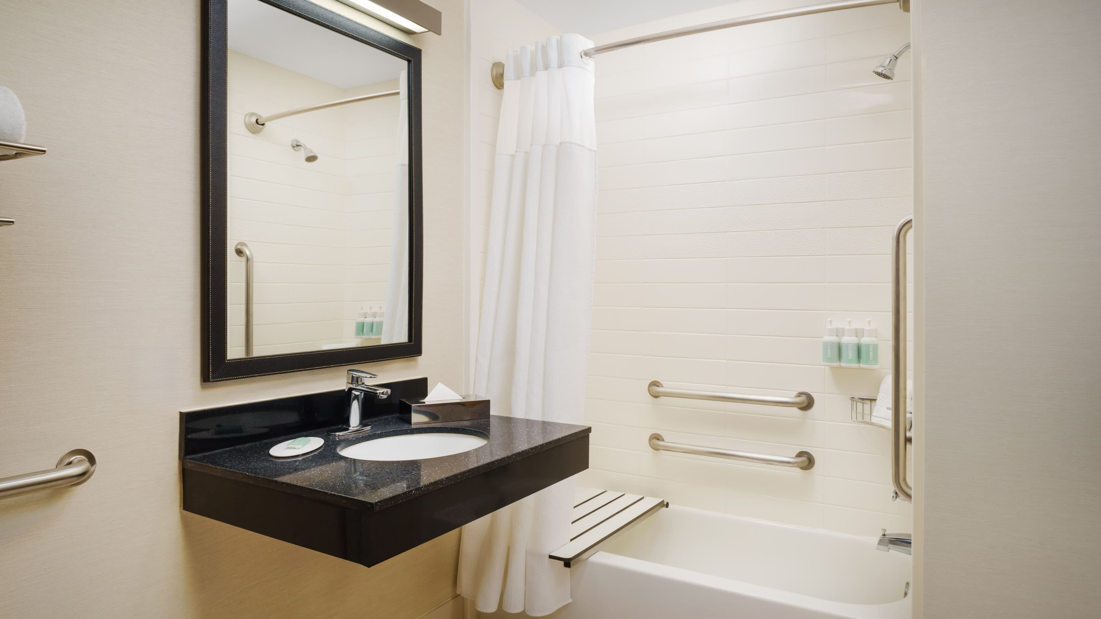 Fairfield Inn & Suites Las Vegas Stadium Area — 6