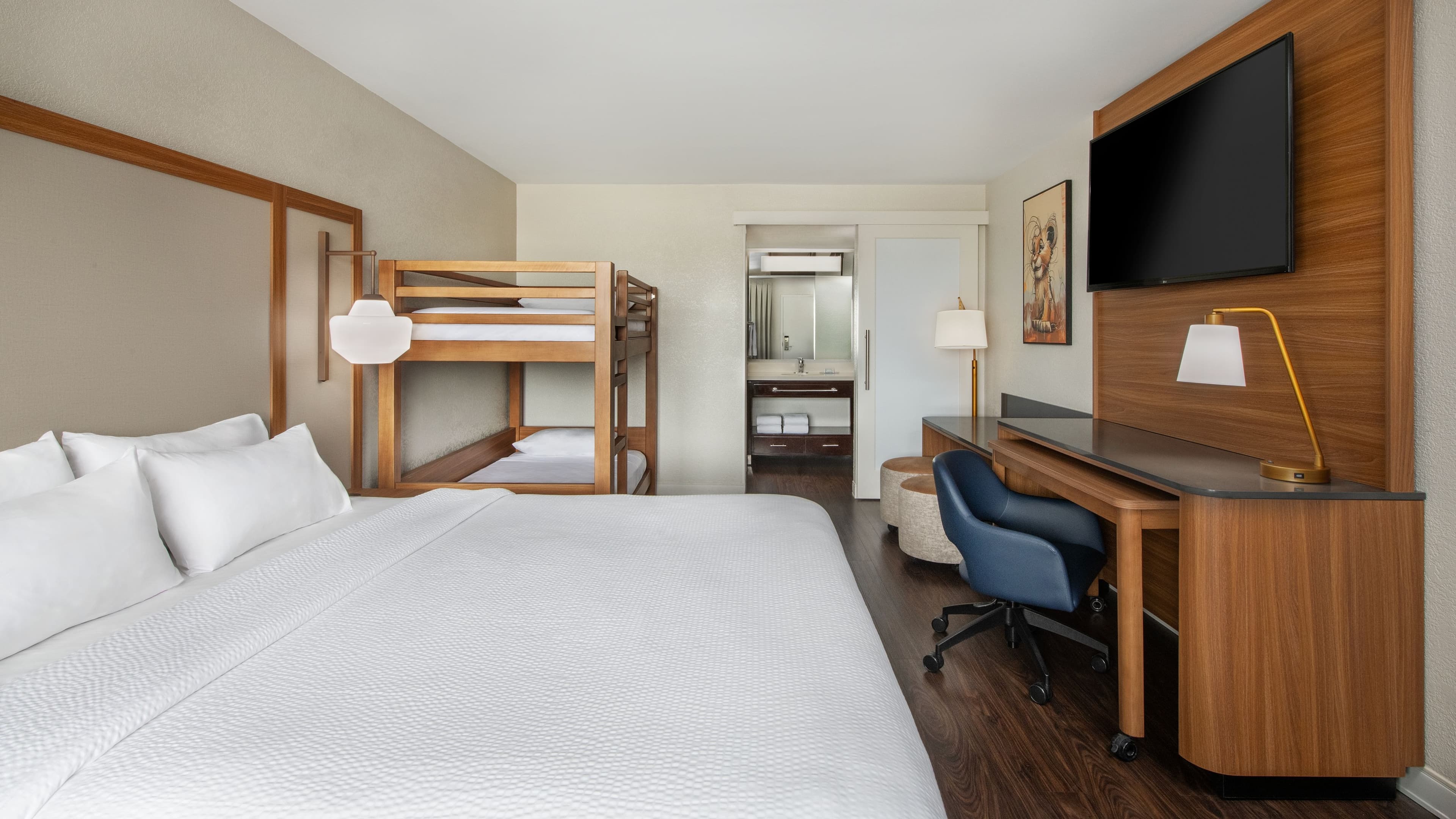 Fairfield Anaheim Resort — 10