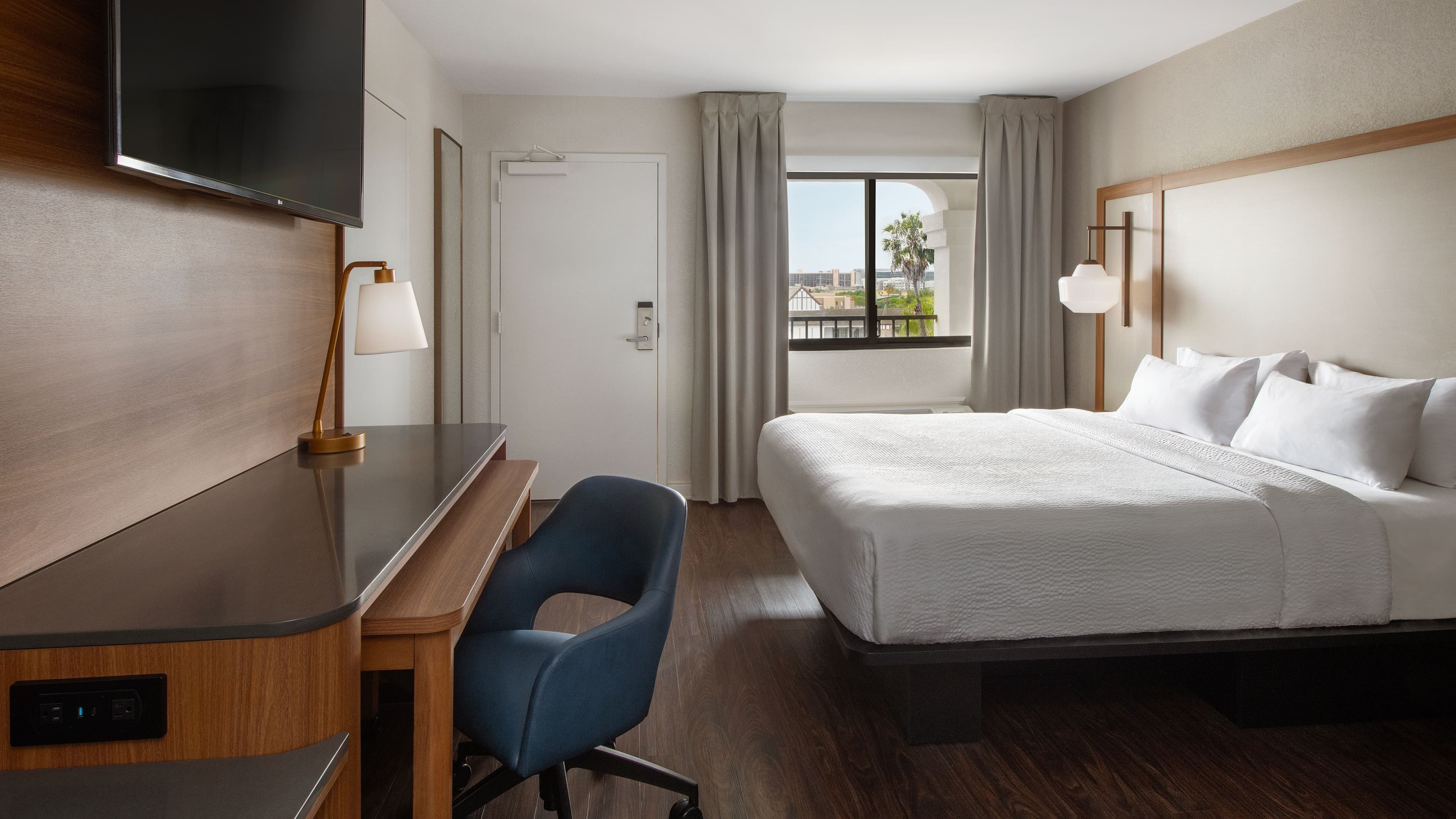Fairfield Anaheim Resort — 2