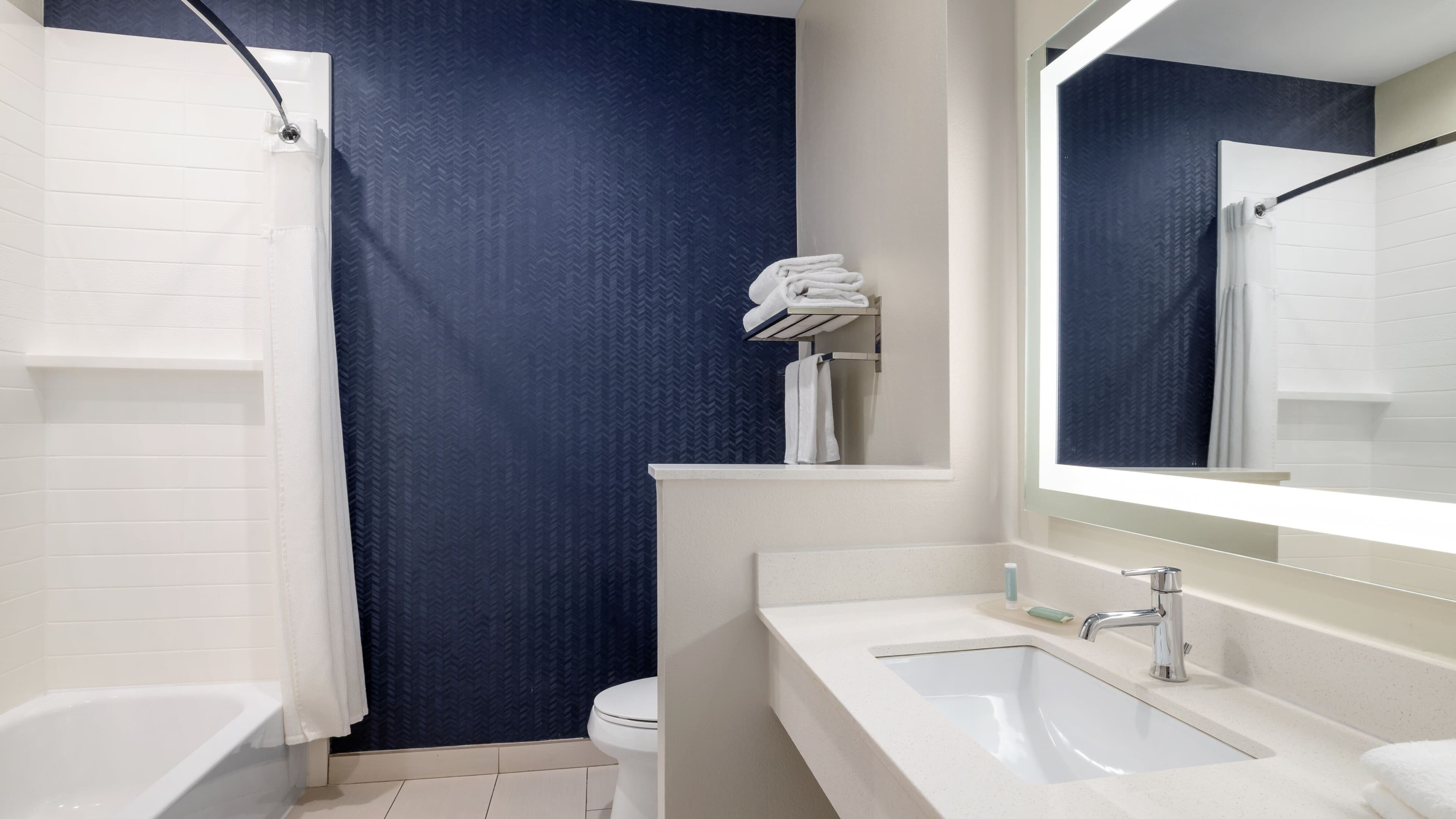 Fairfield Inn & Suites West Monroe — 10