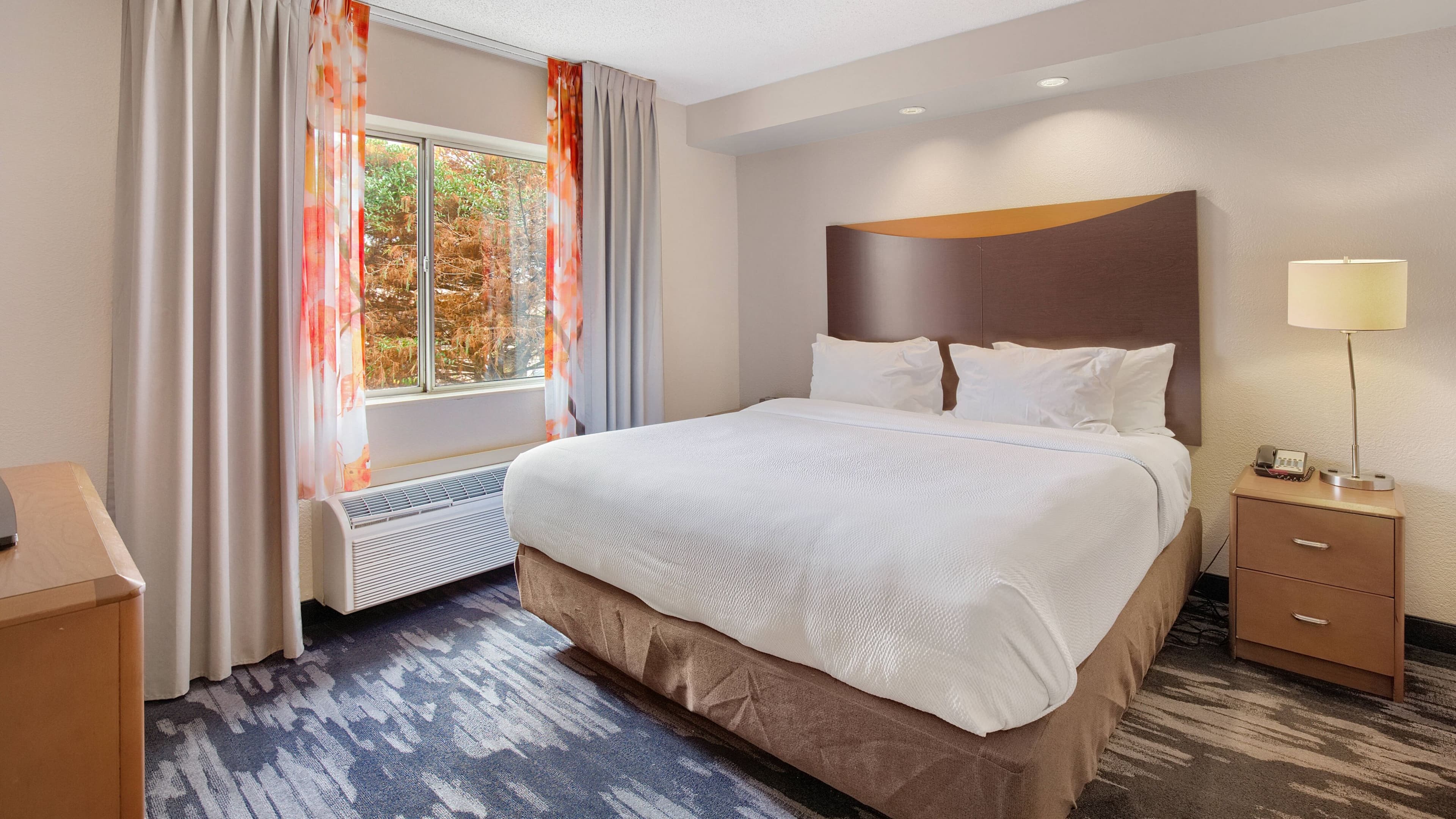 Fairfield Inn & Suites Mobile — 17