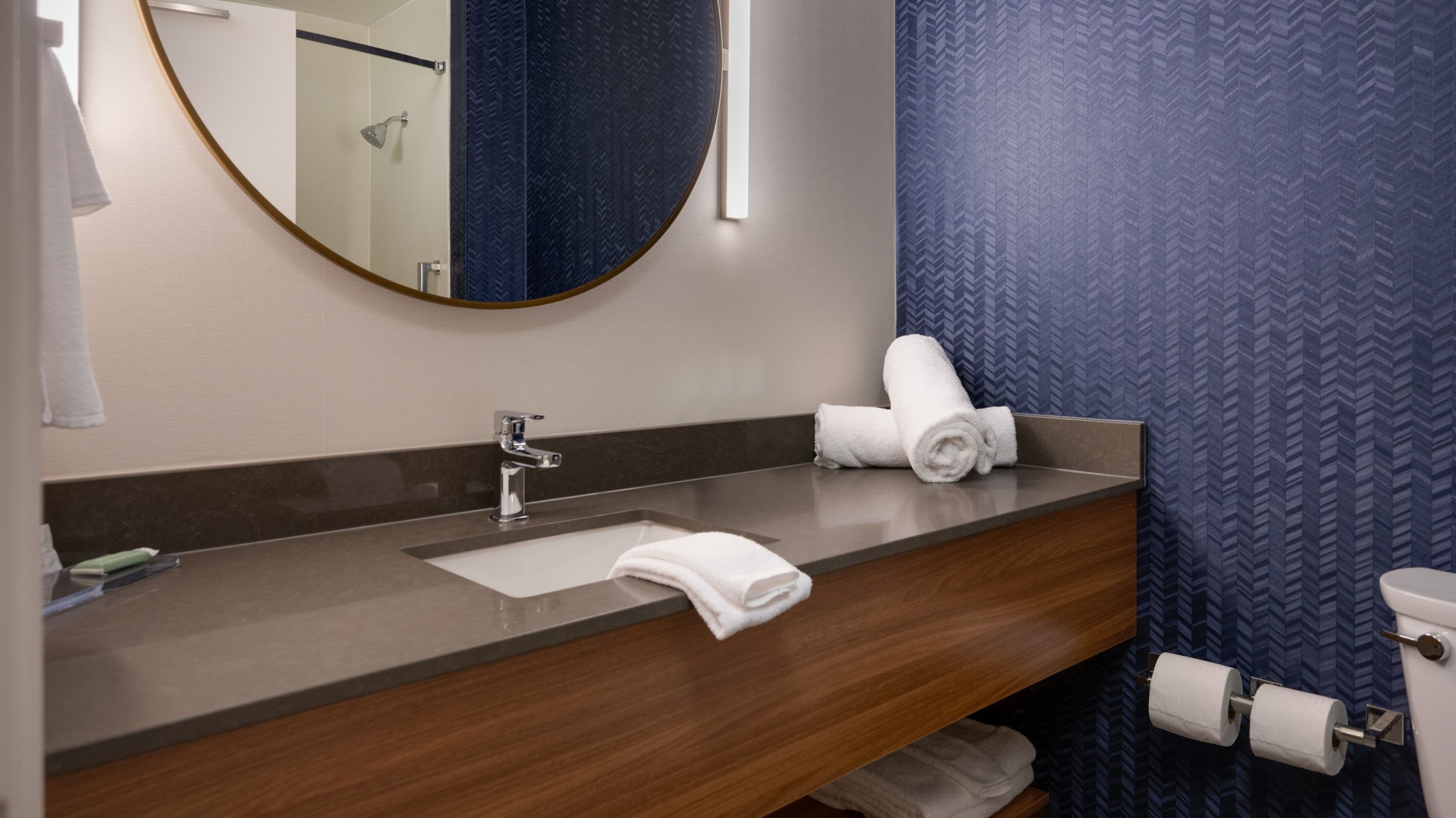 Double Queen Room - Image 3