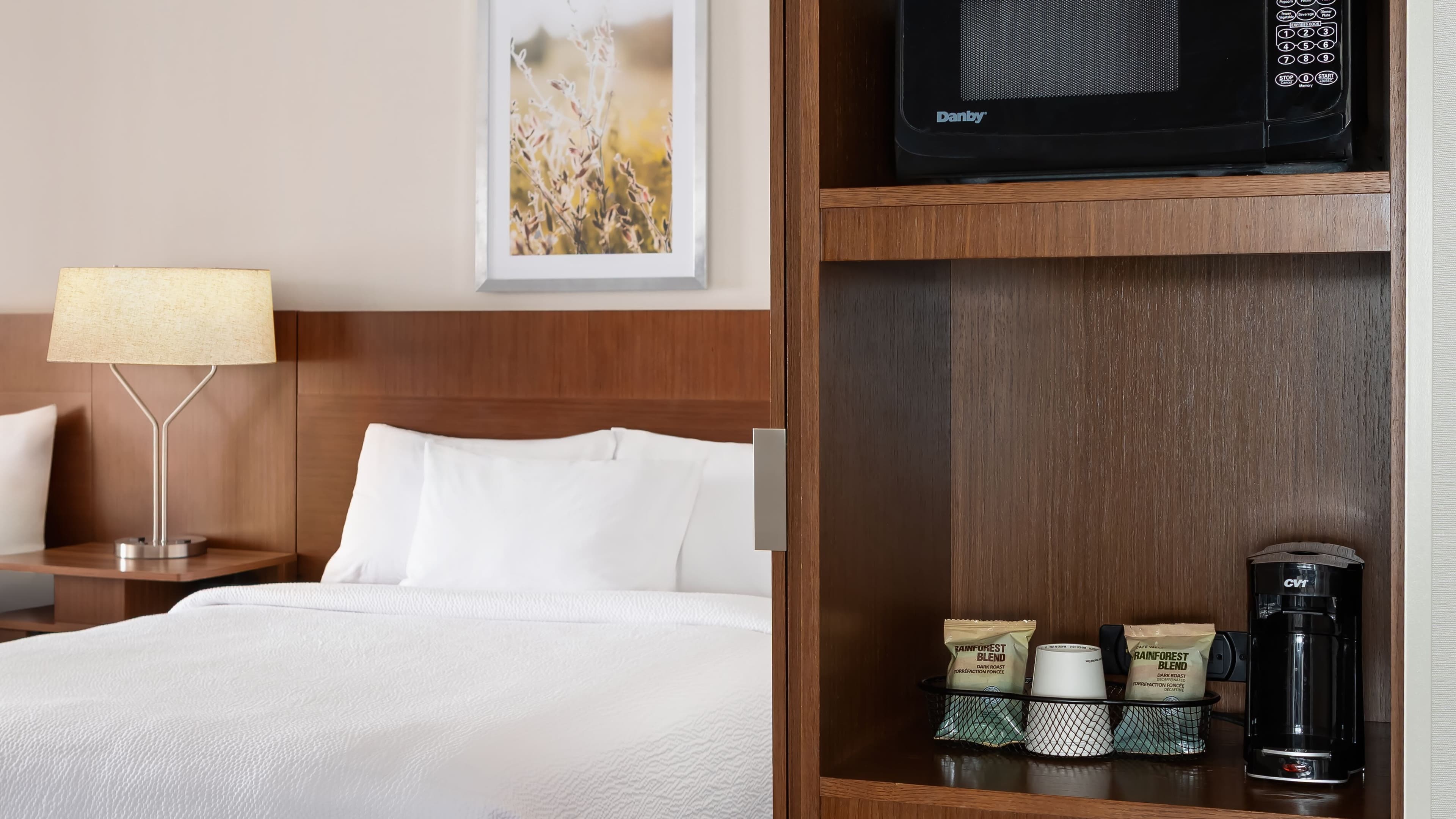 Fairfield Inn & Suites St. Paul Northeast - Image 4