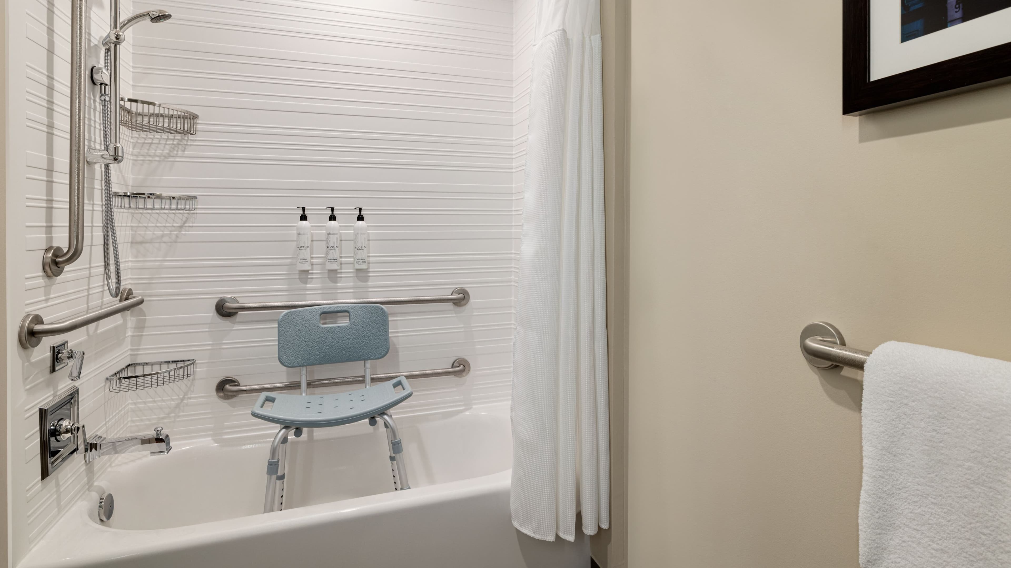 Fairfield Inn & Suites New Orleans Downtown/French Quarter Area - Image 4