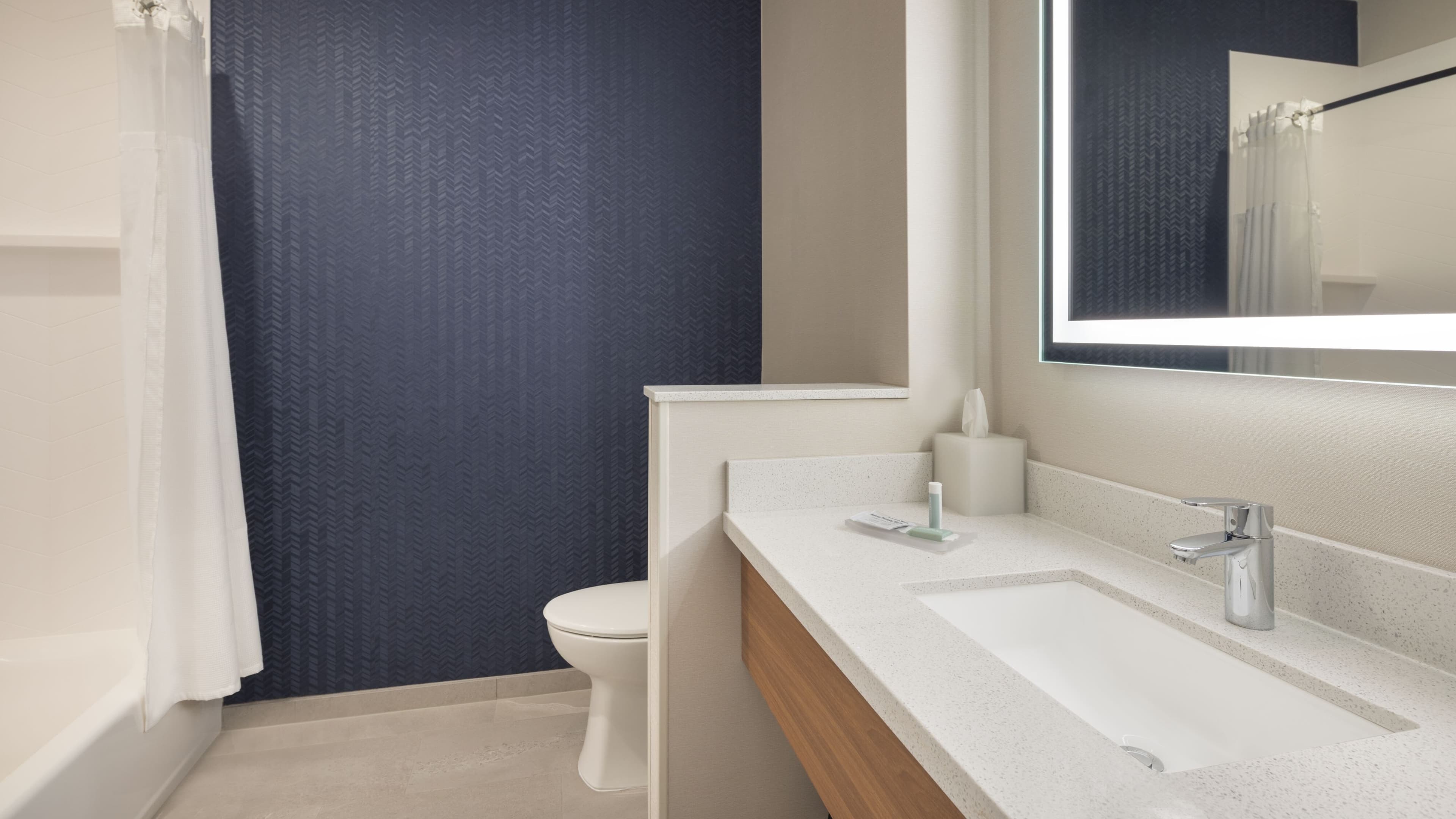 Fairfield Inn & Suites Montrose - Image 4