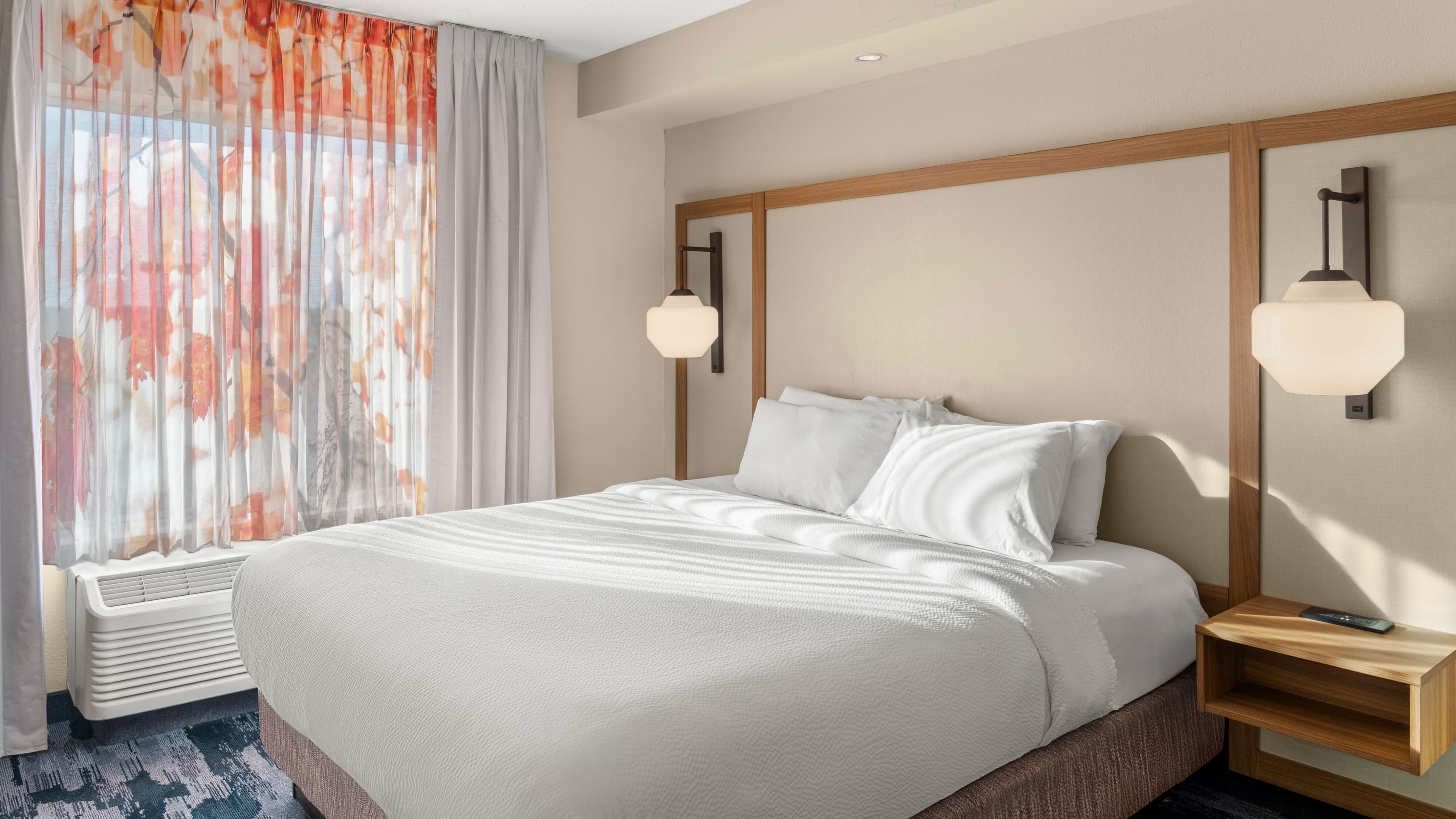 Fairfield Inn & Suites Marion — 8