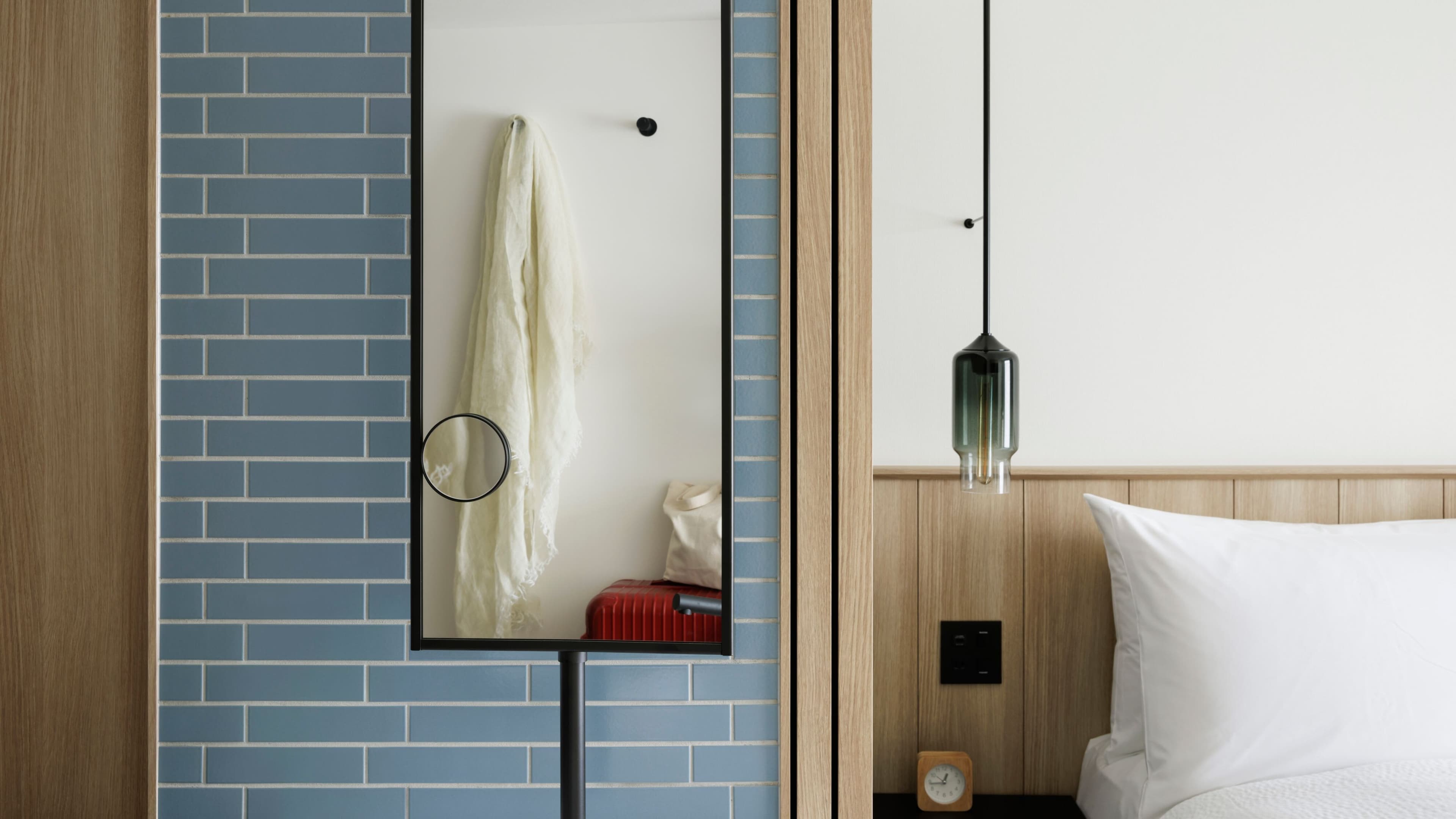 Standard - Image 6