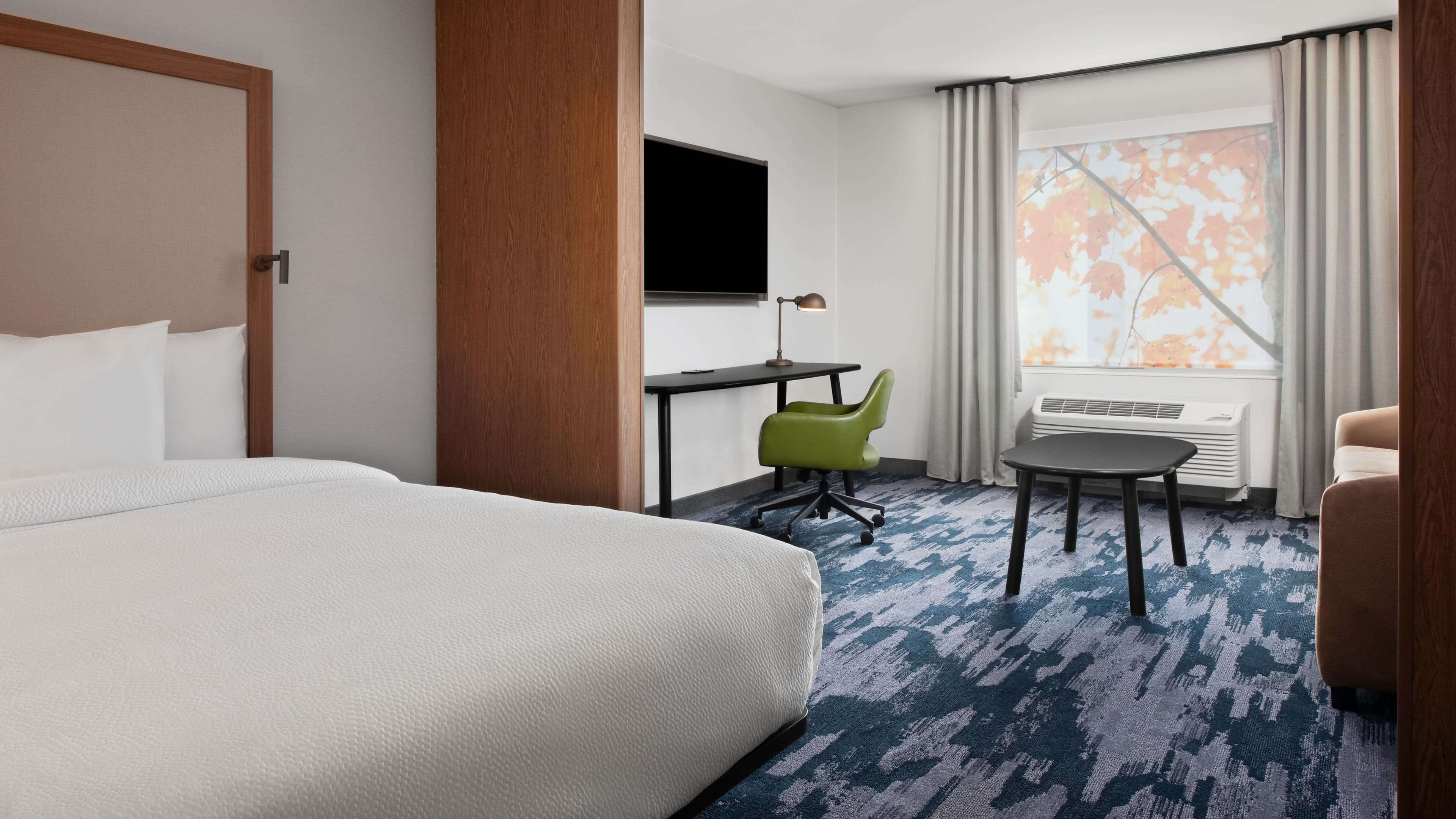 Fairfield Inn & Suites Chino — 9