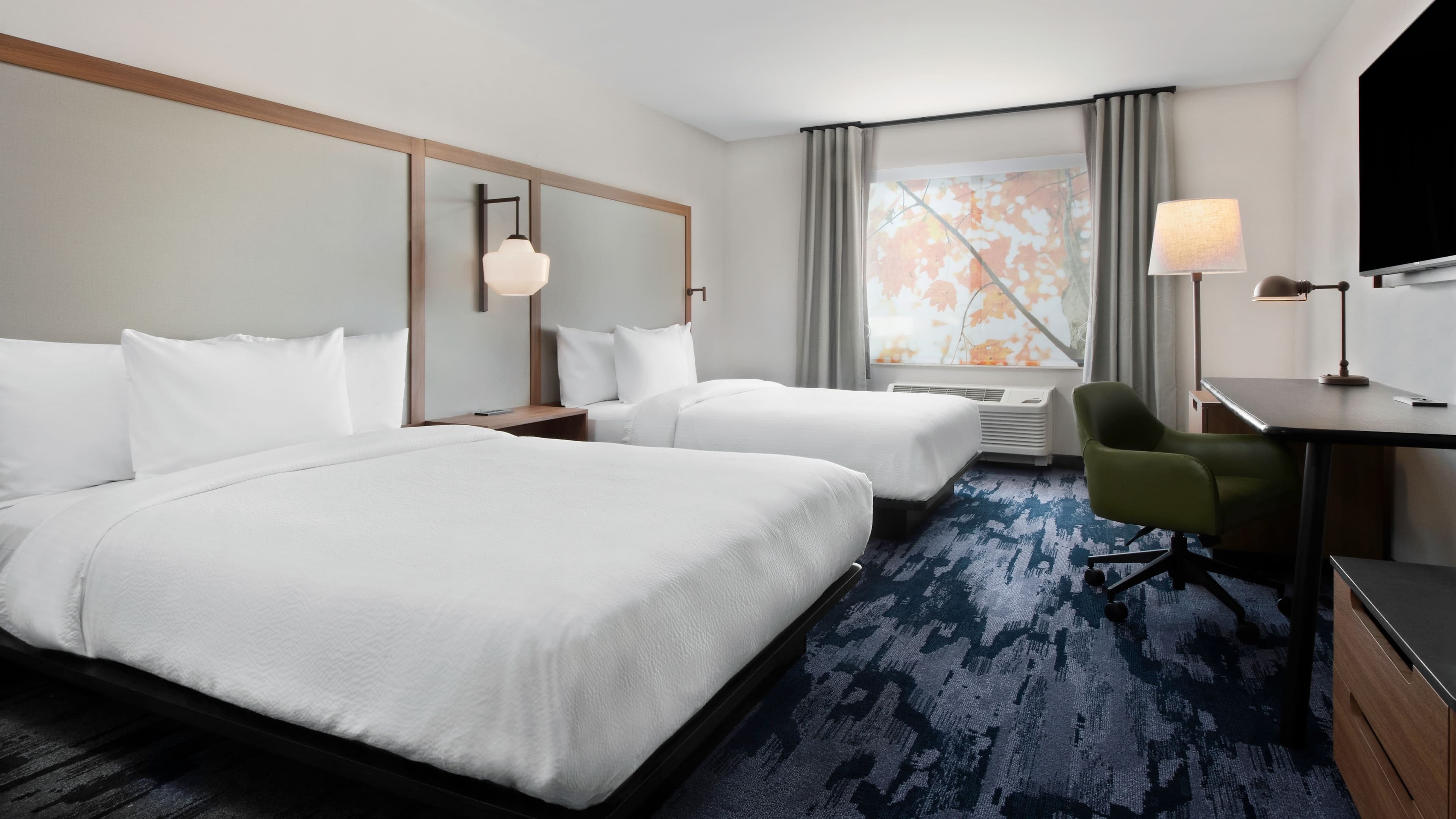 Fairfield Inn & Suites Chino — 8