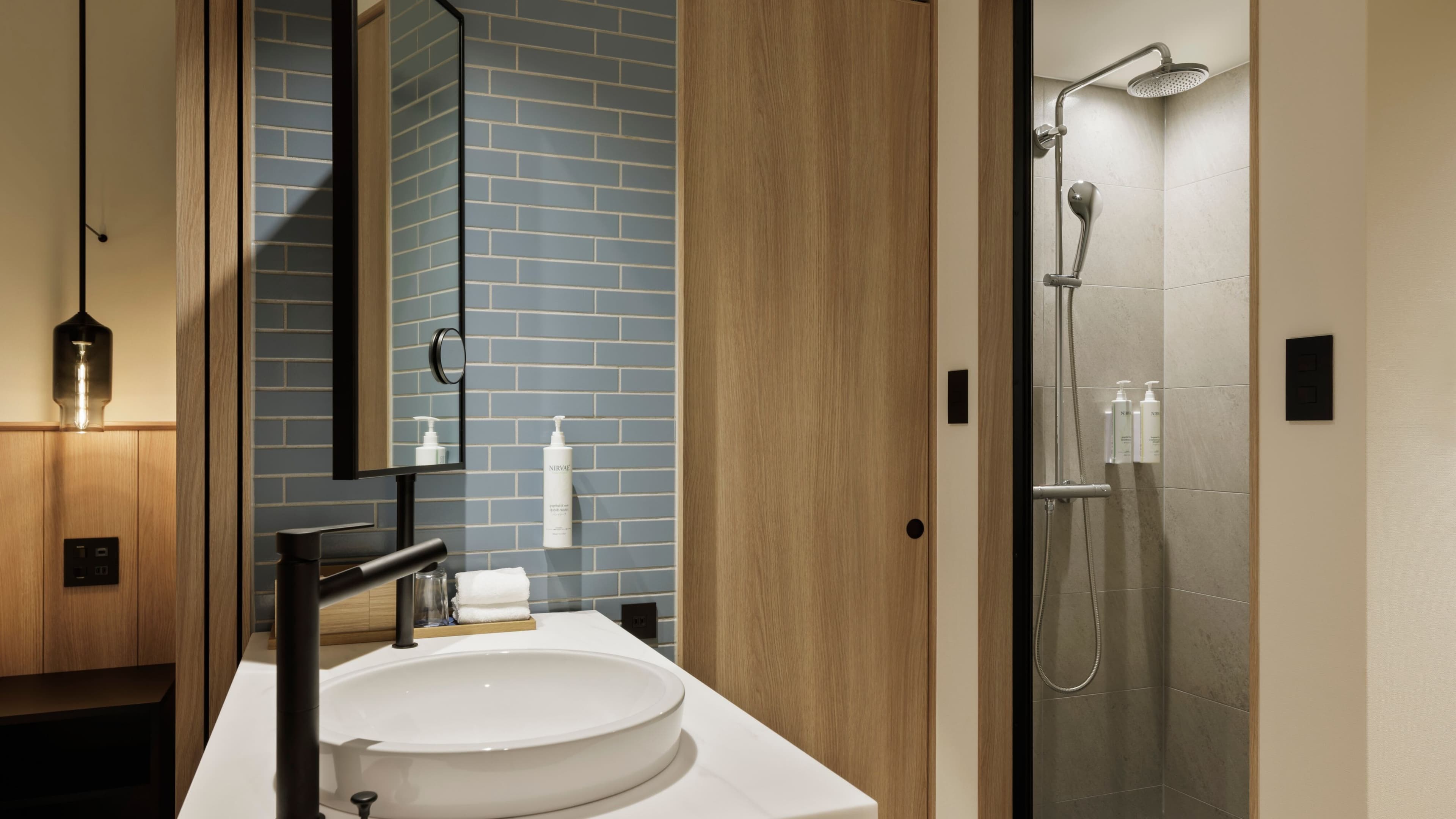 Standard - Image 5