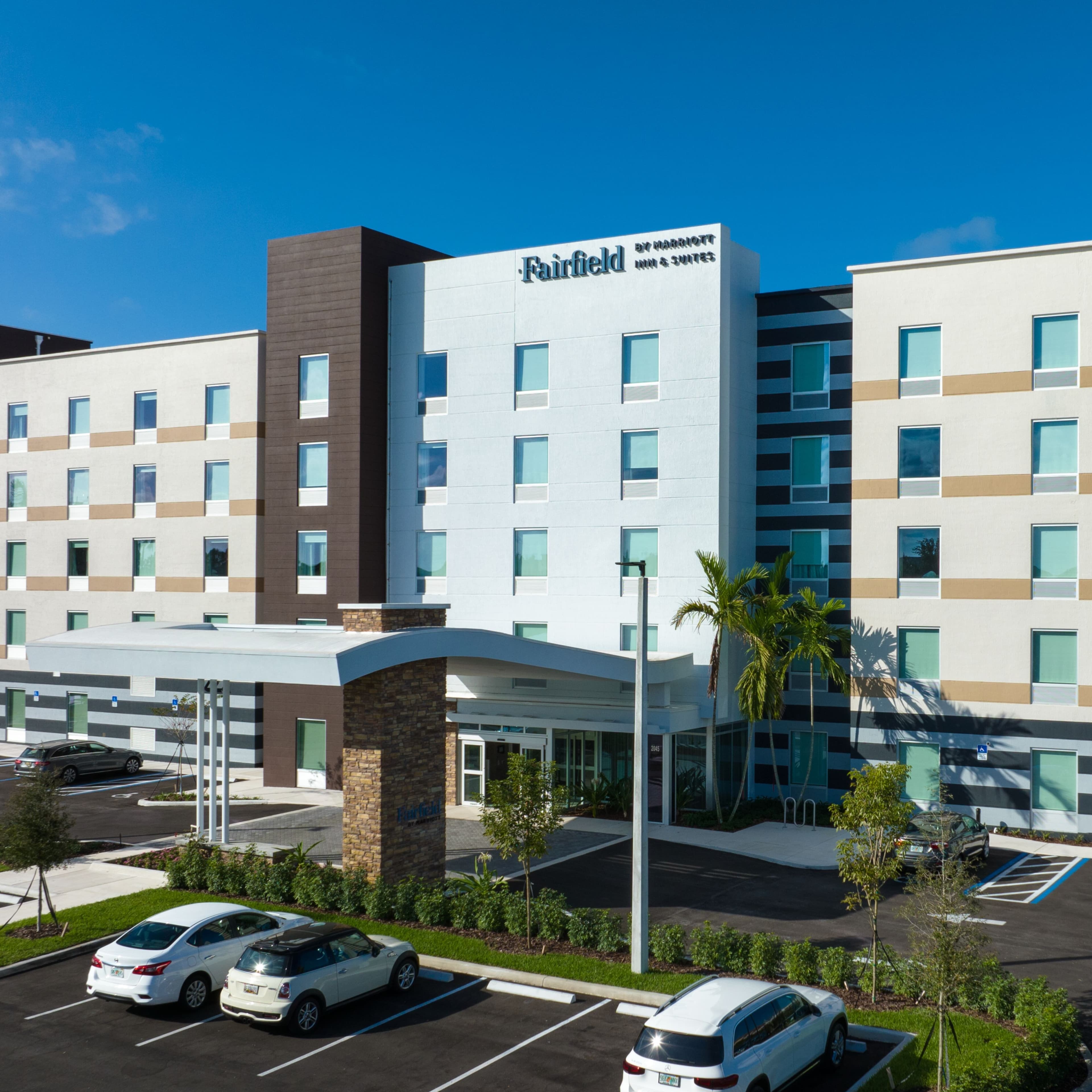 Fairfield Inn & Suites West Palm Beach - Image 1