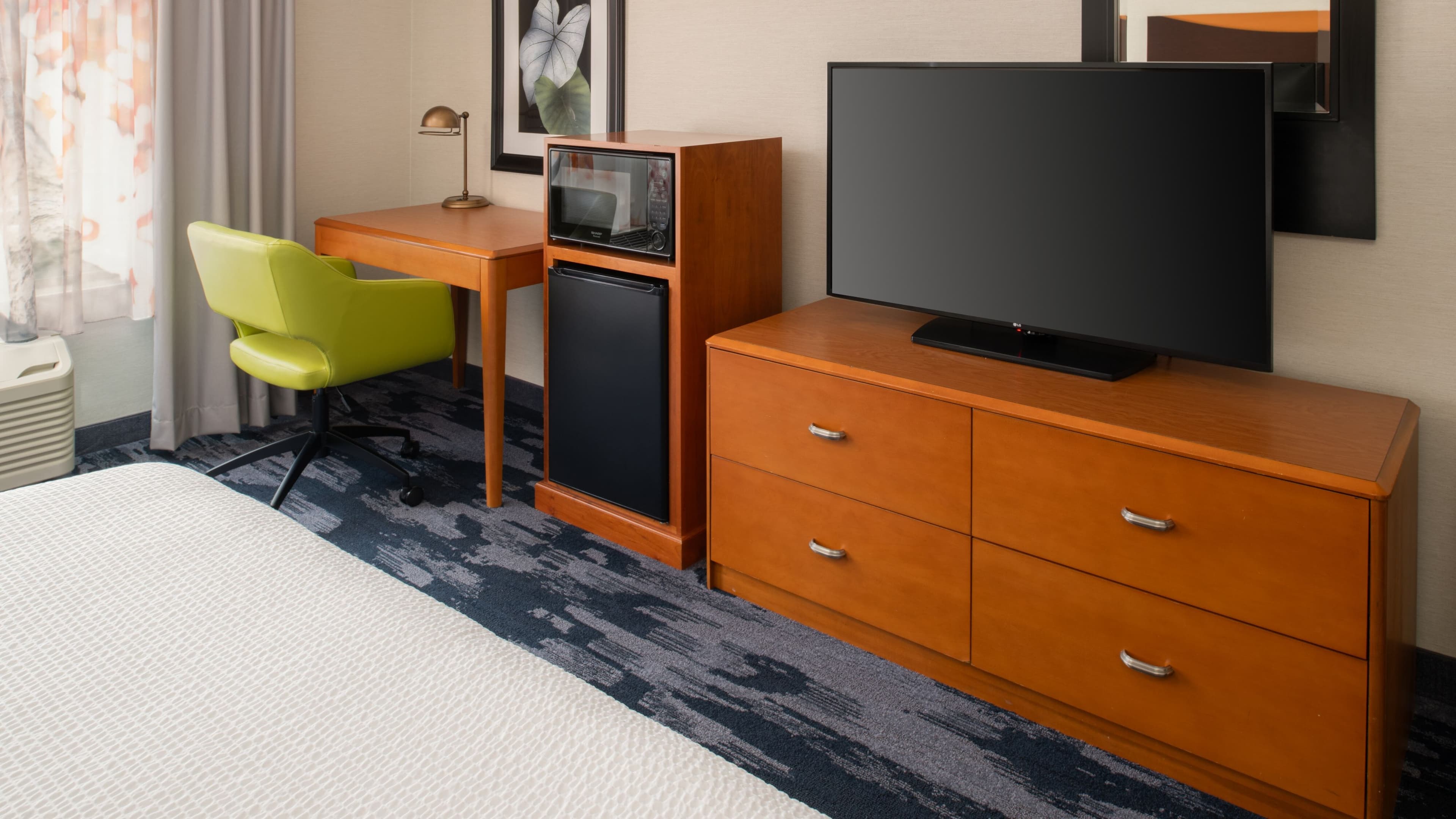 Fairfield Inn & Suites Portland Airport - Image 3