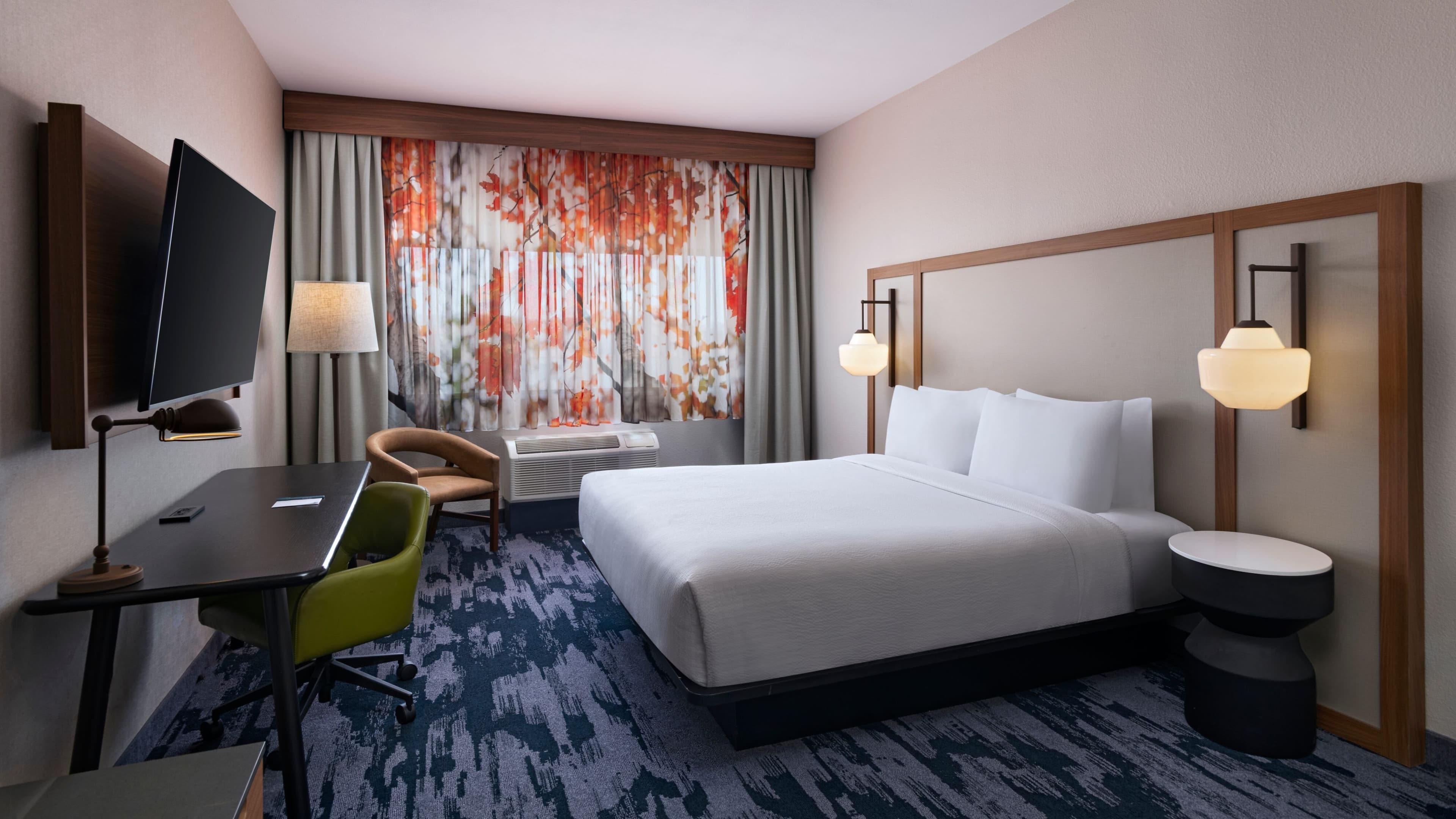 Fairfield Inn & Suites Phoenix South Mountain Area - Image 2