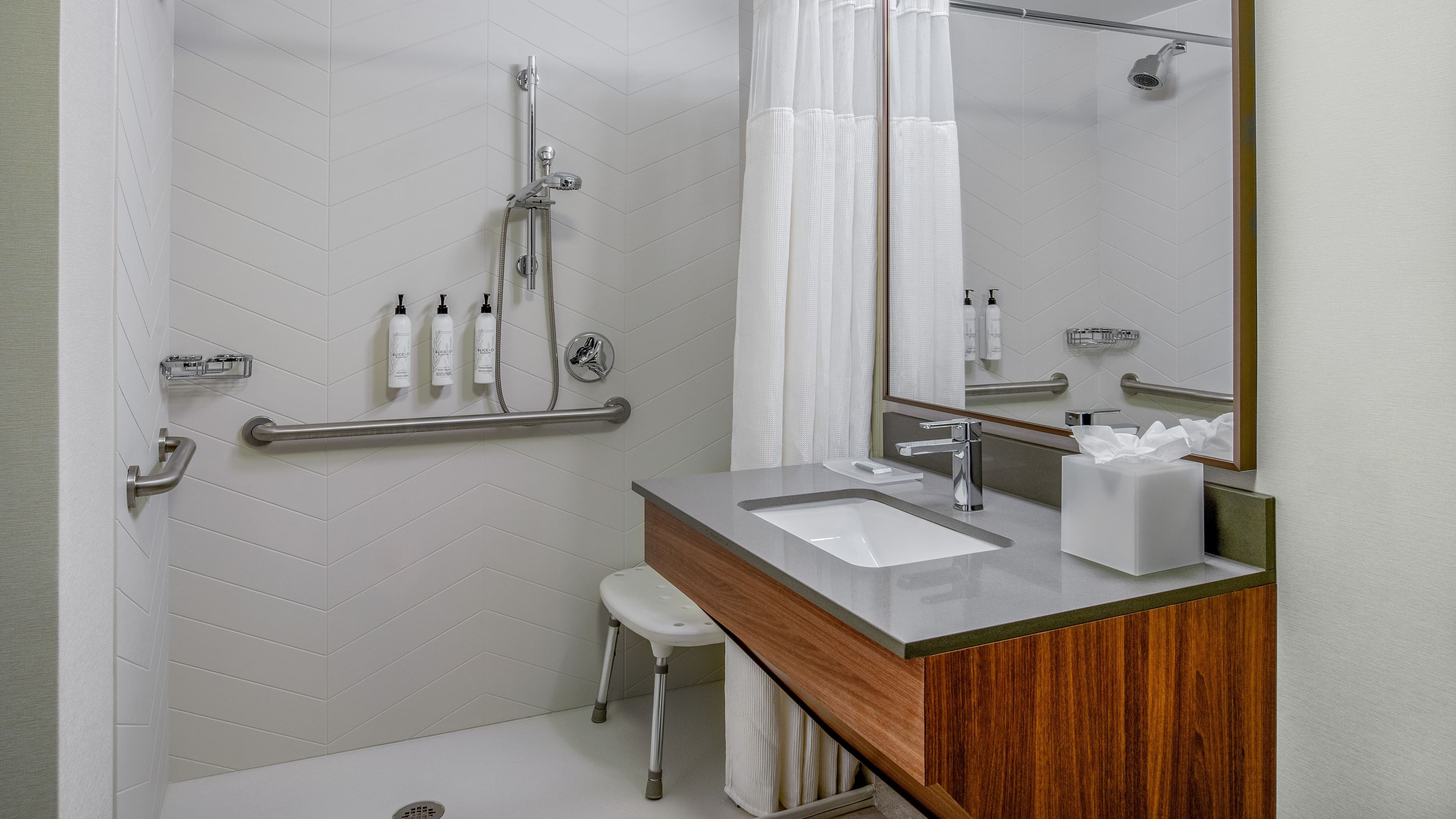 Fairfield Inn & Suites Brunswick Freeport — 6