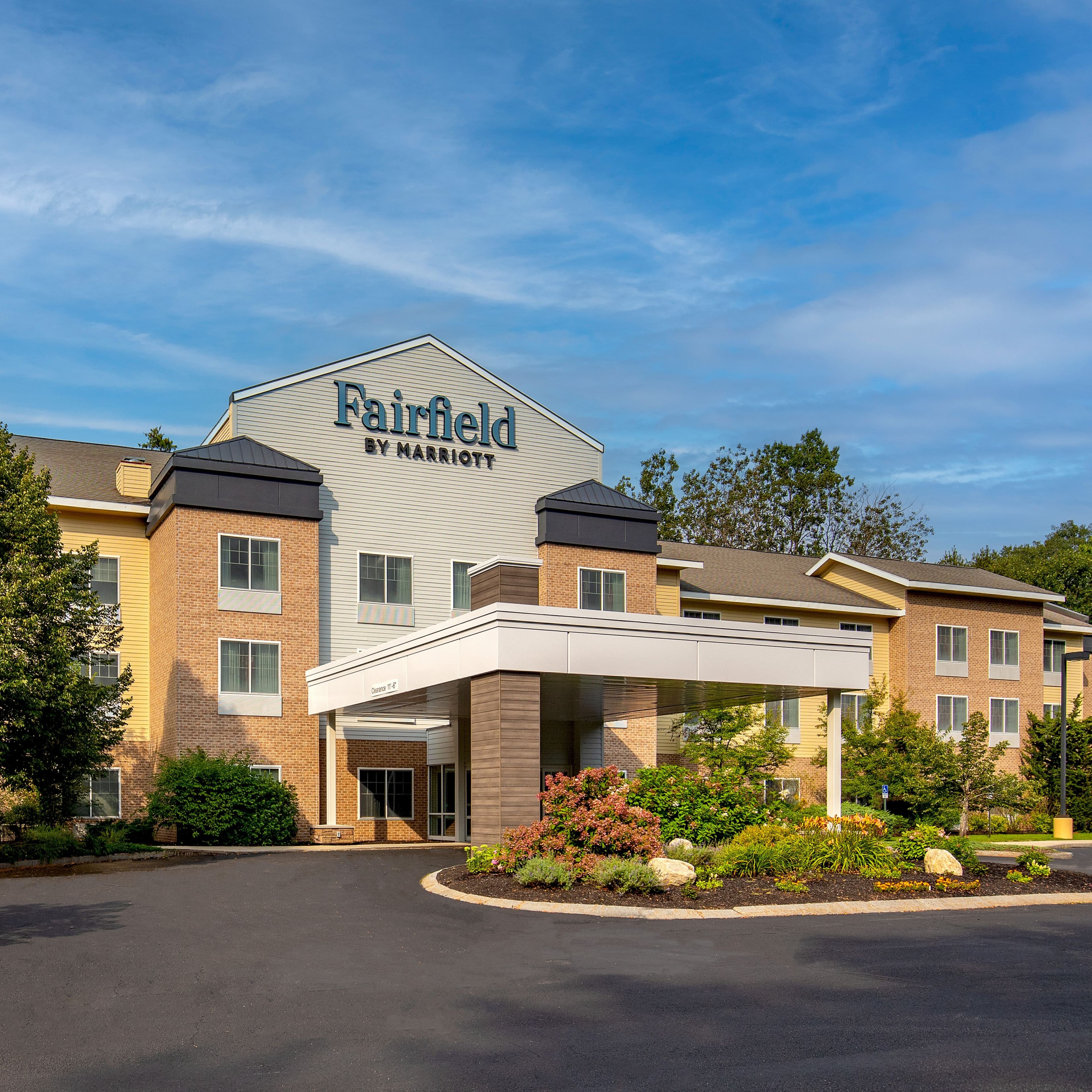 Fairfield Inn & Suites Brunswick Freeport - Image 1