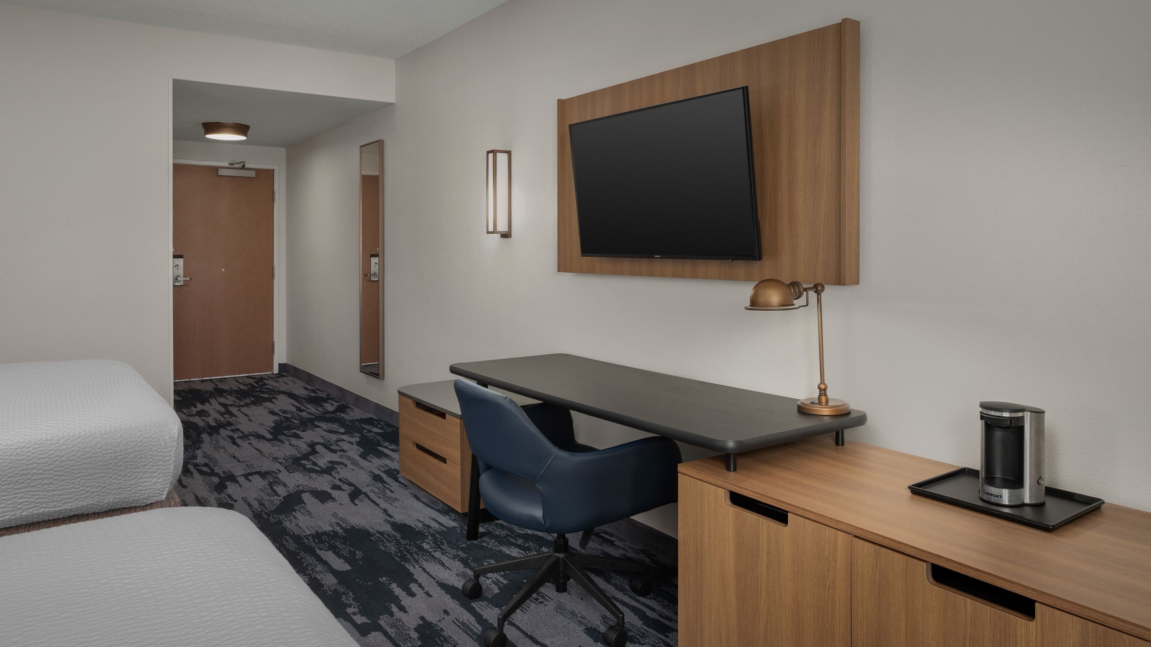 Fairfield Inn & Suites Roanoke Hollins/I-81 — 14