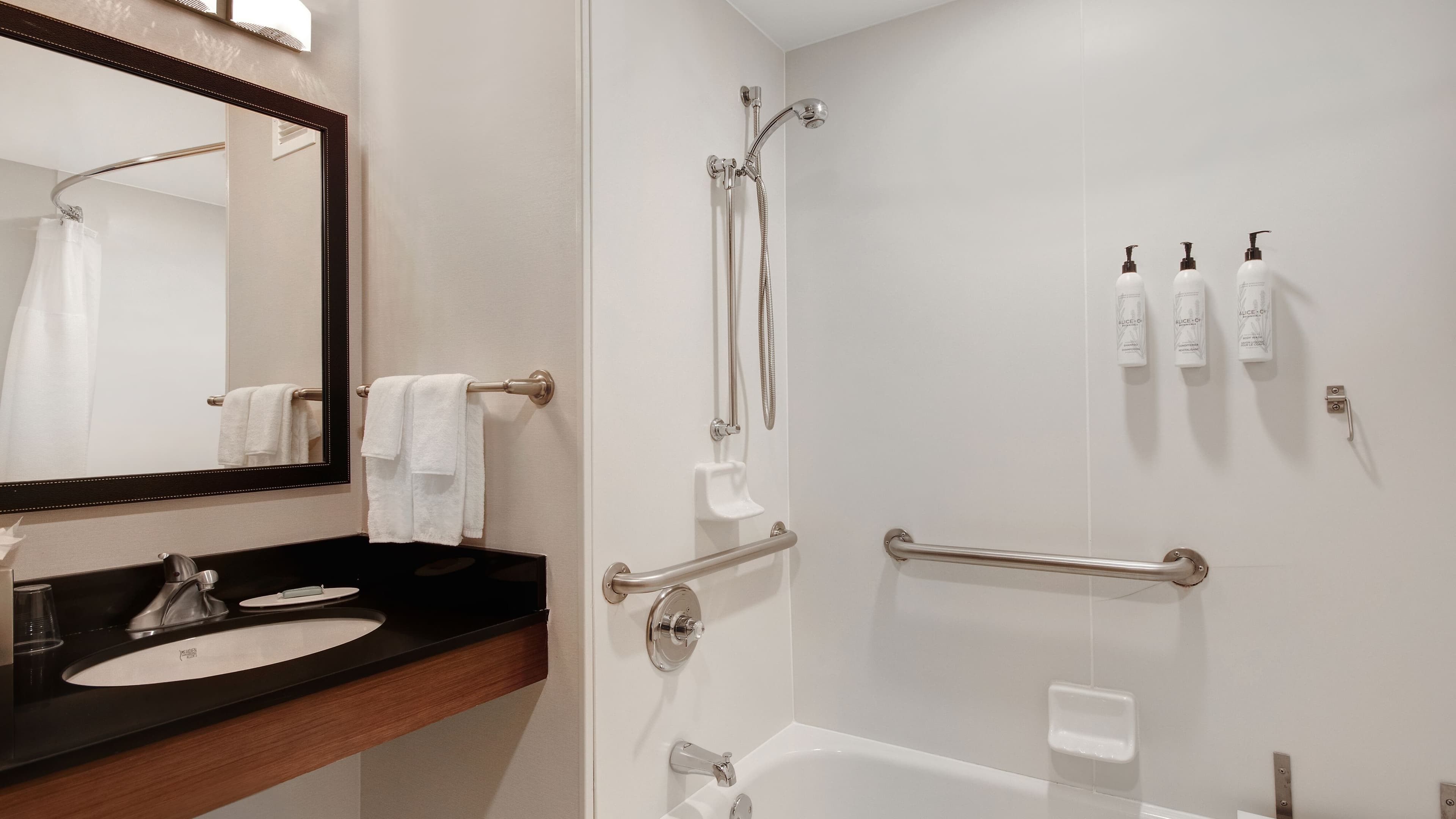 Fairfield Inn & Suites Rochester West/Greece — 12