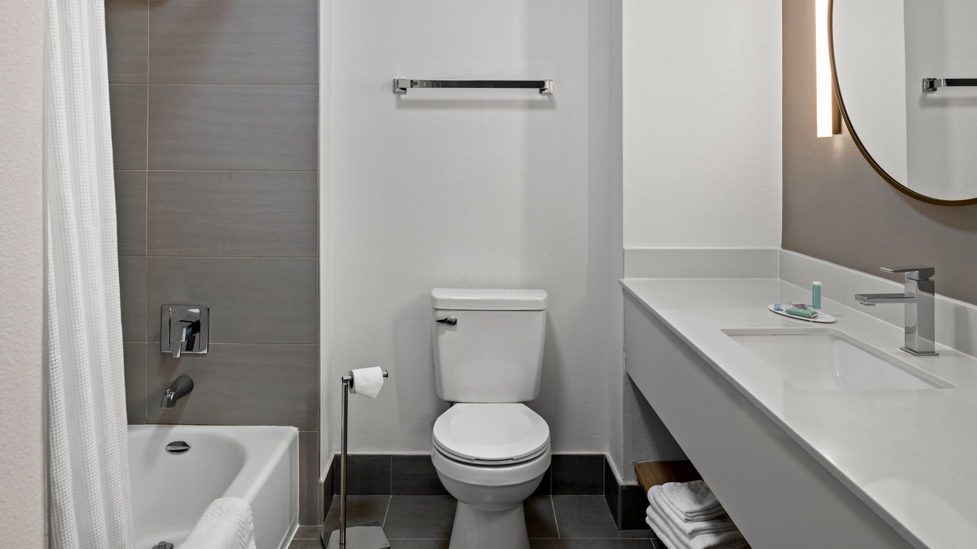 Fairfield Inn & Suites Sacramento Elk Grove — 11
