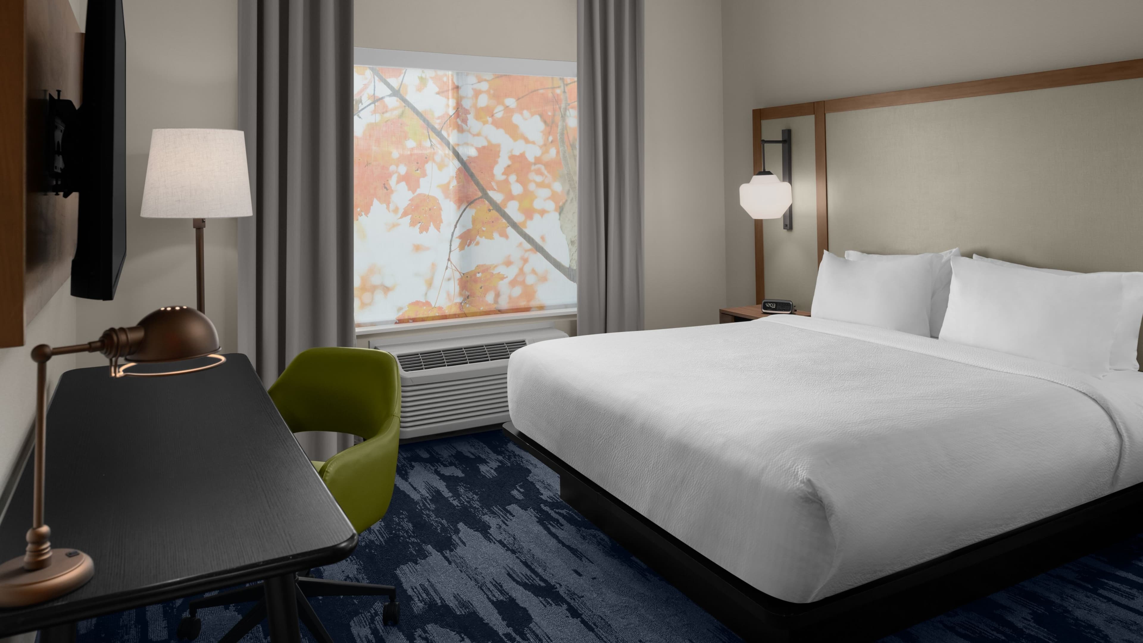 Fairfield Inn & Suites Winters Davis - Image 2