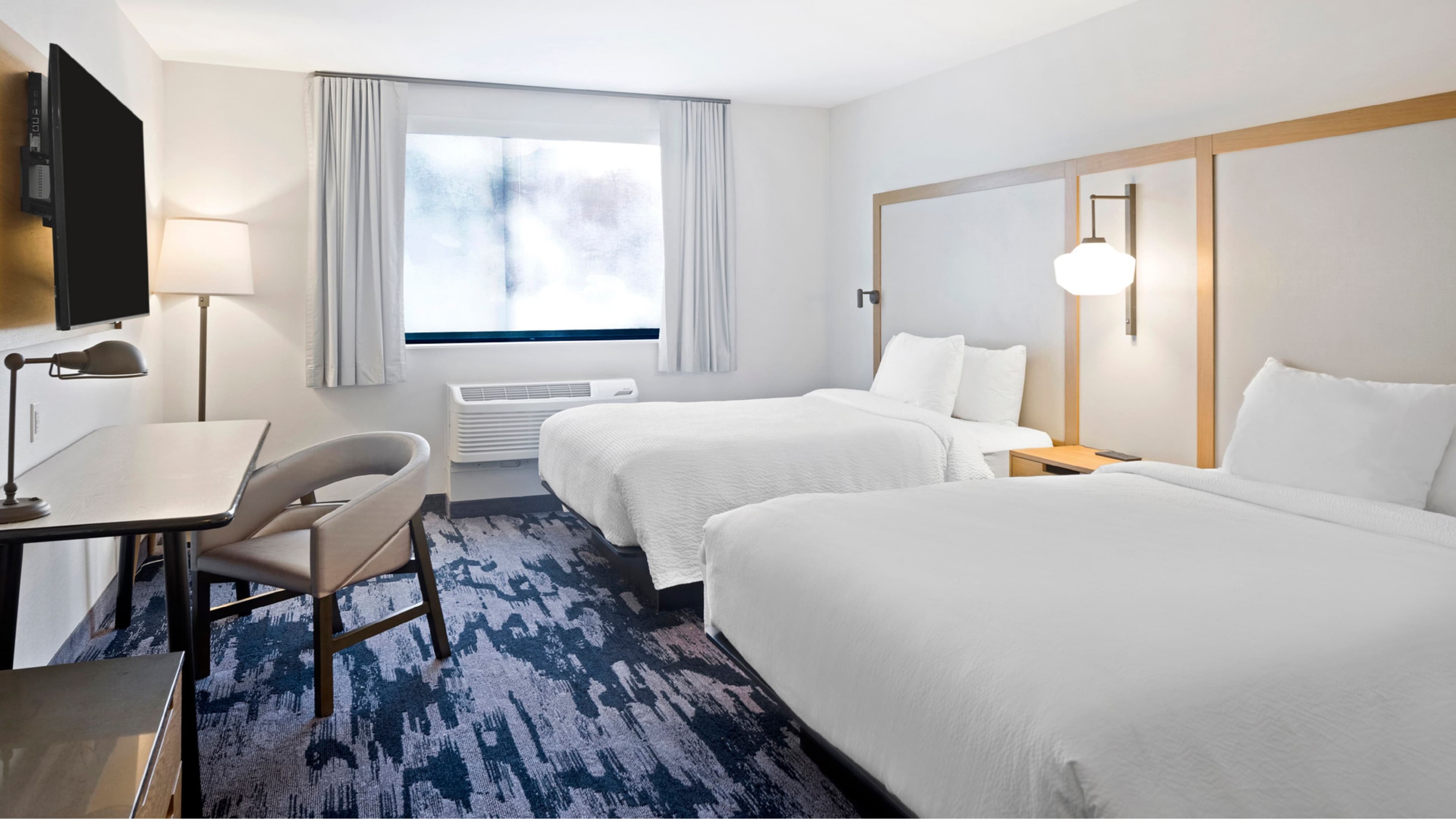 Fairfield Inn & Suites San Diego Pacific Beach - Image 4