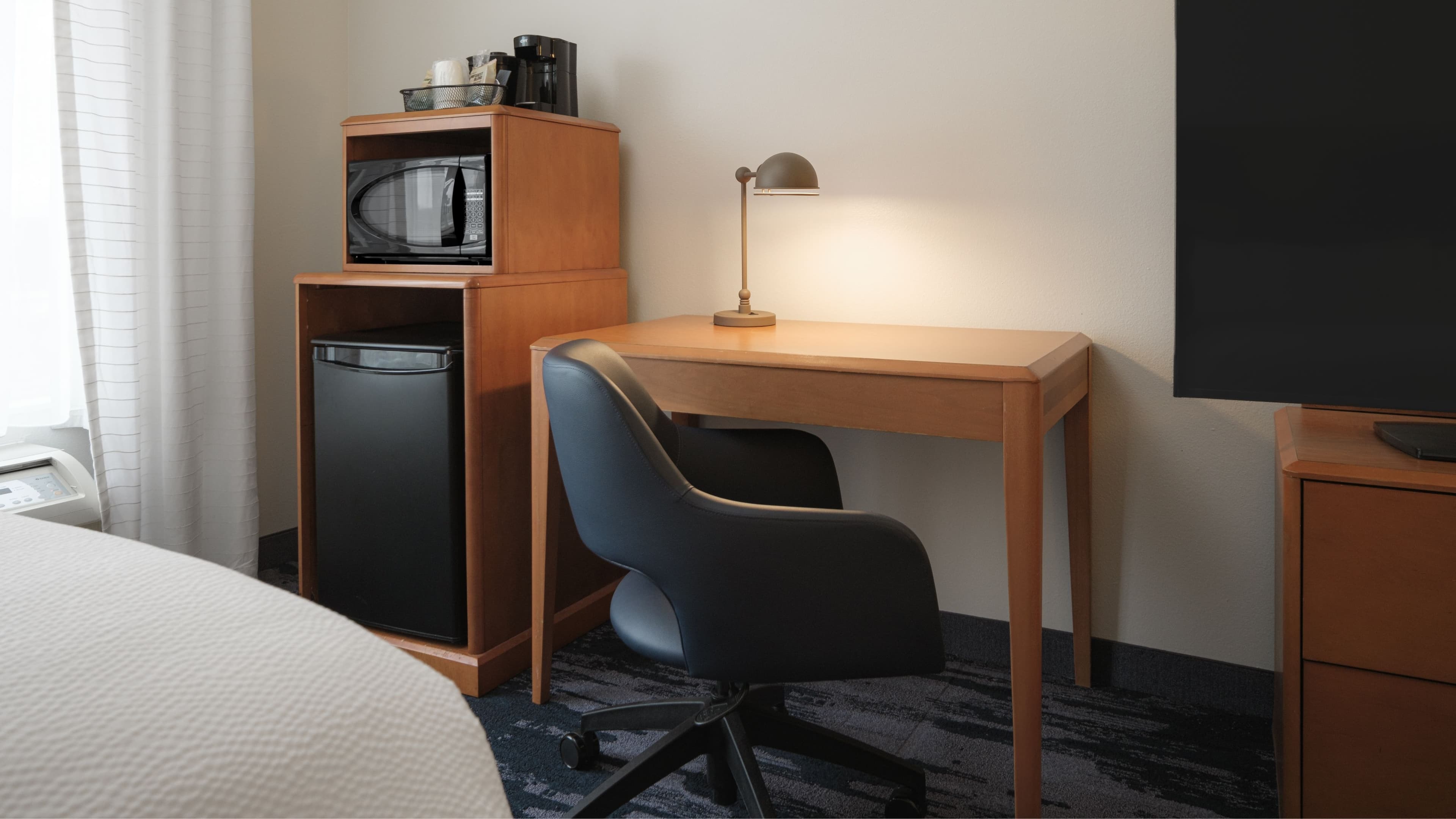 Fairfield Inn & Suites Louisville East - Image 3