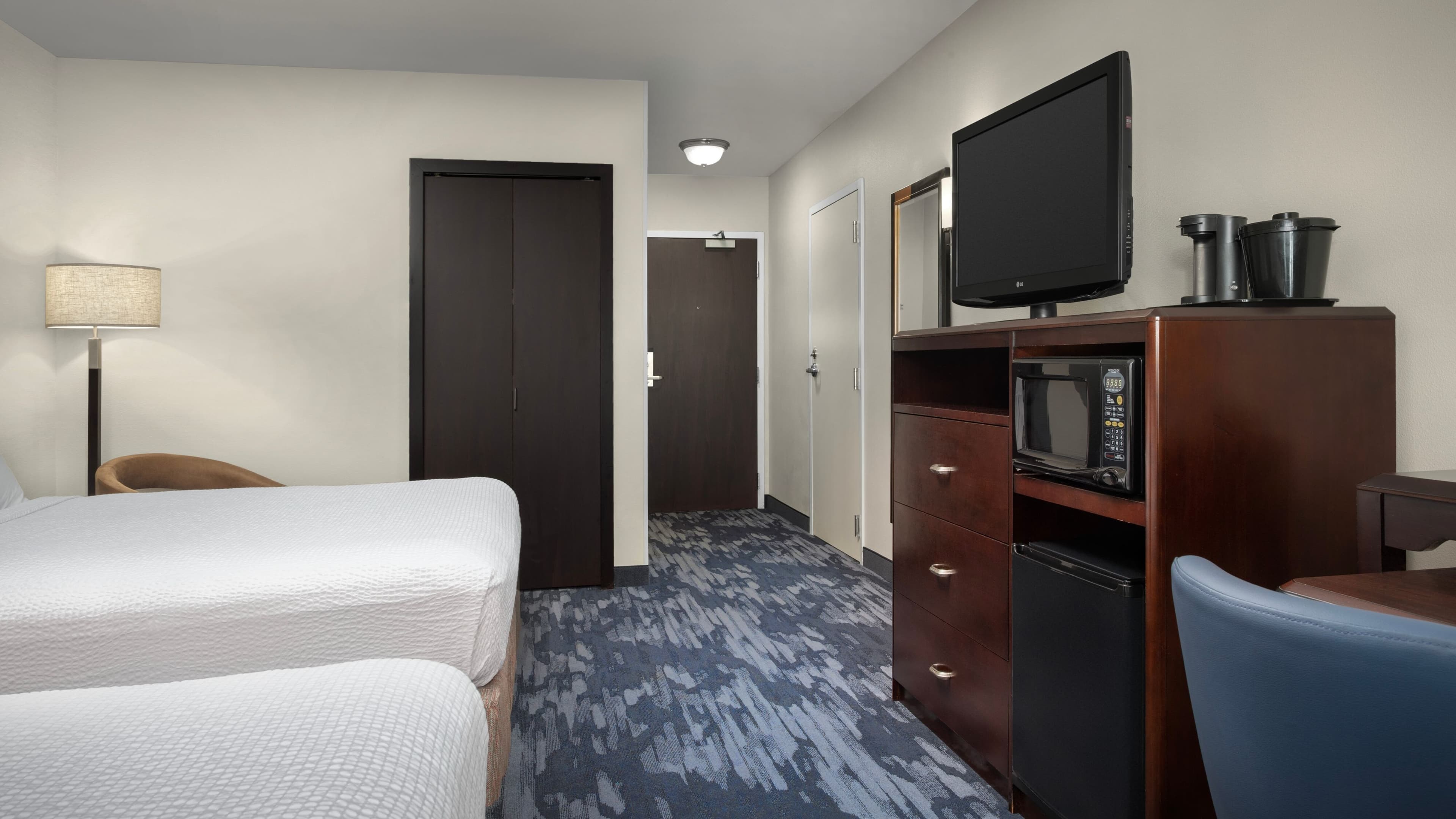 Fairfield Inn & Suites Tacoma Puyallup — 6
