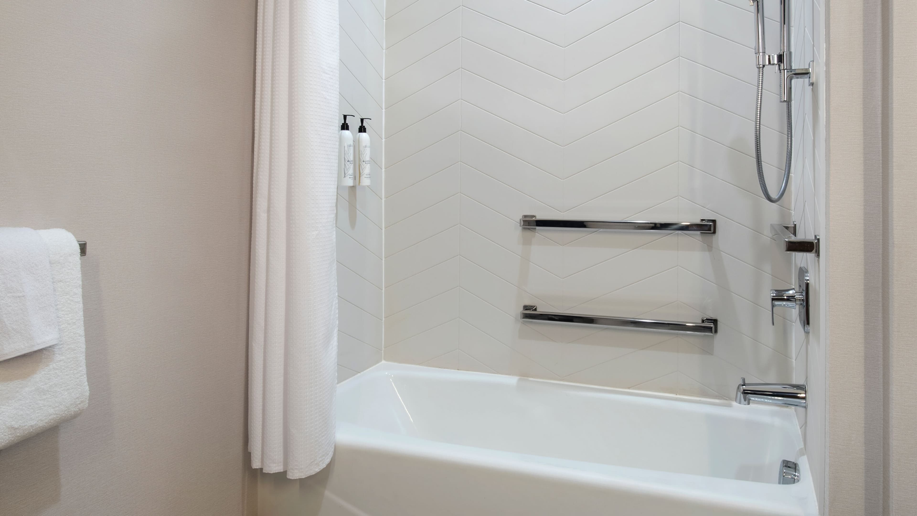 Fairfield Inn & Suites Somerset - Image 4