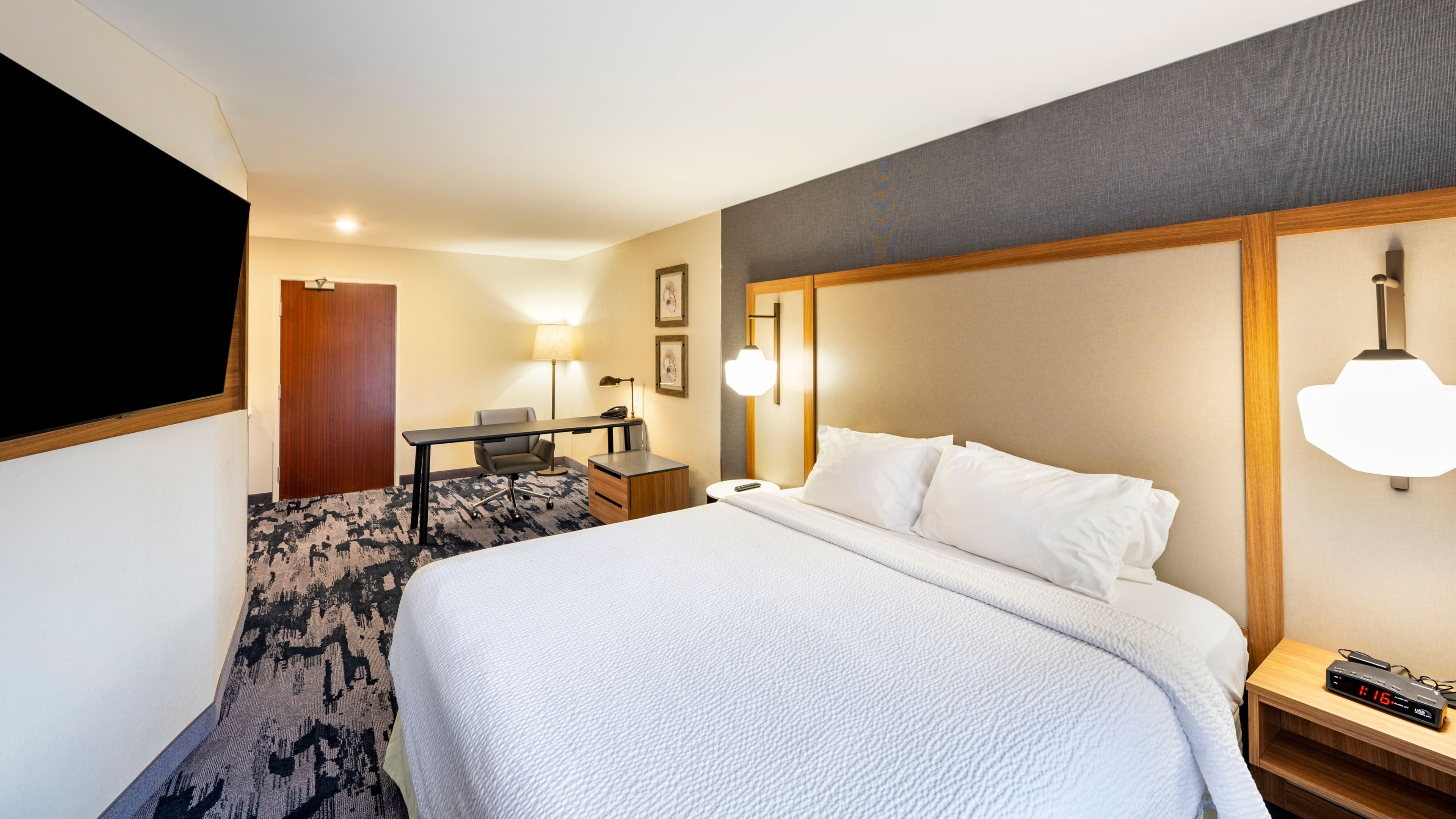 Fairfield Inn & Suites St. Louis Chesterfield - Image 5