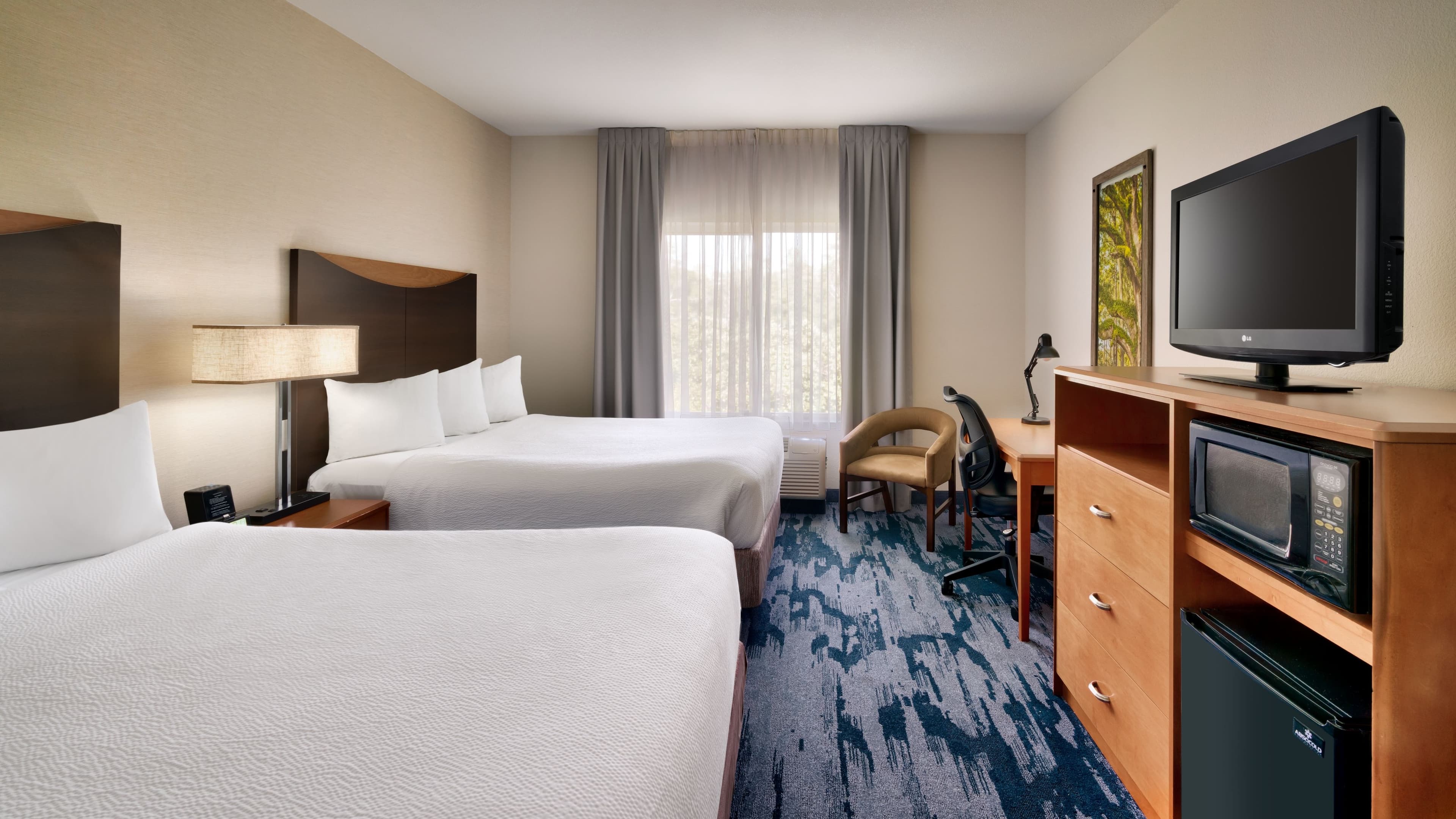 Fairfield Inn & Suites Tallahassee Central — 8